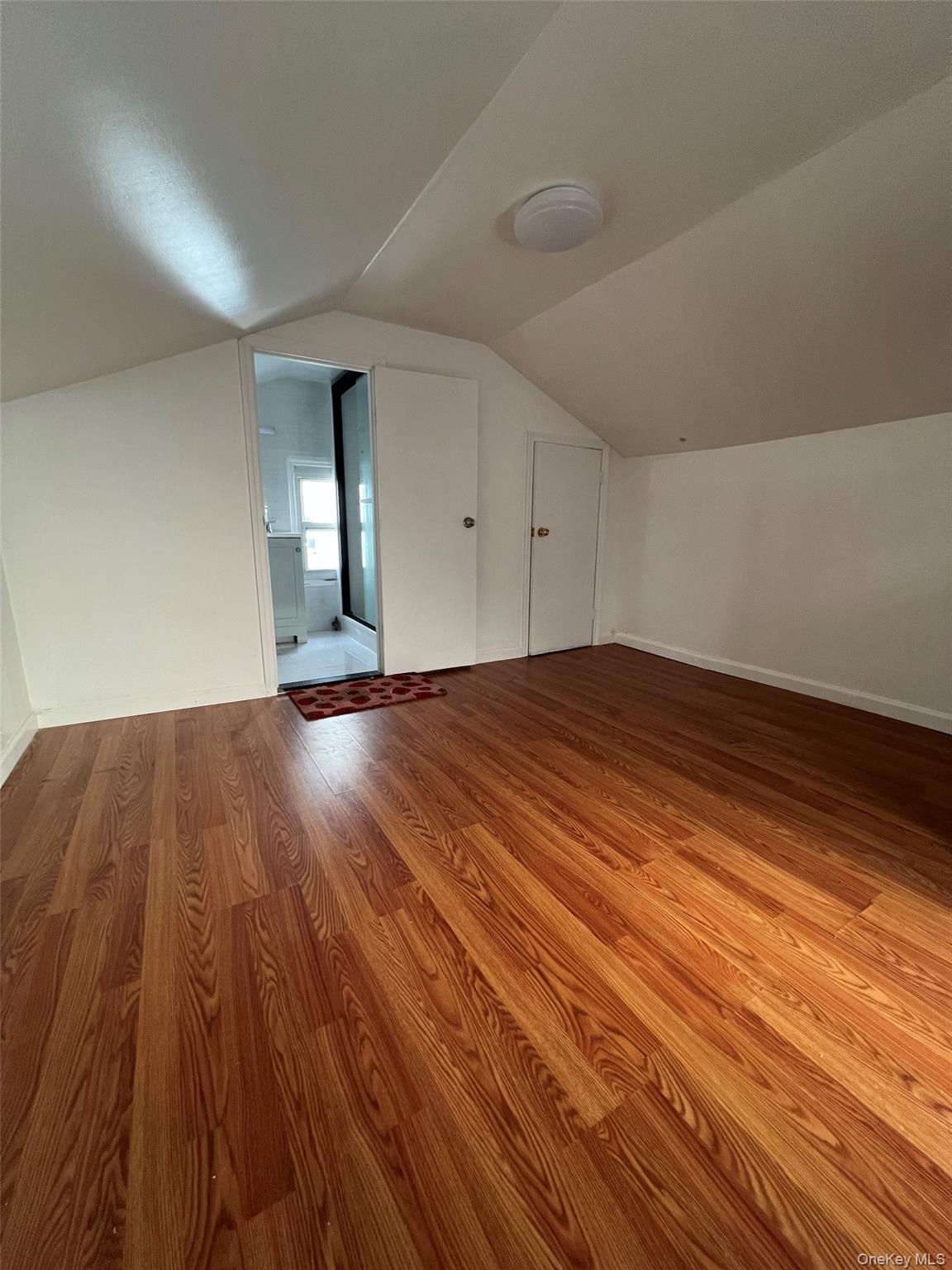 #3 photo, 54-29 153rd Street, Flushing , NY 11355