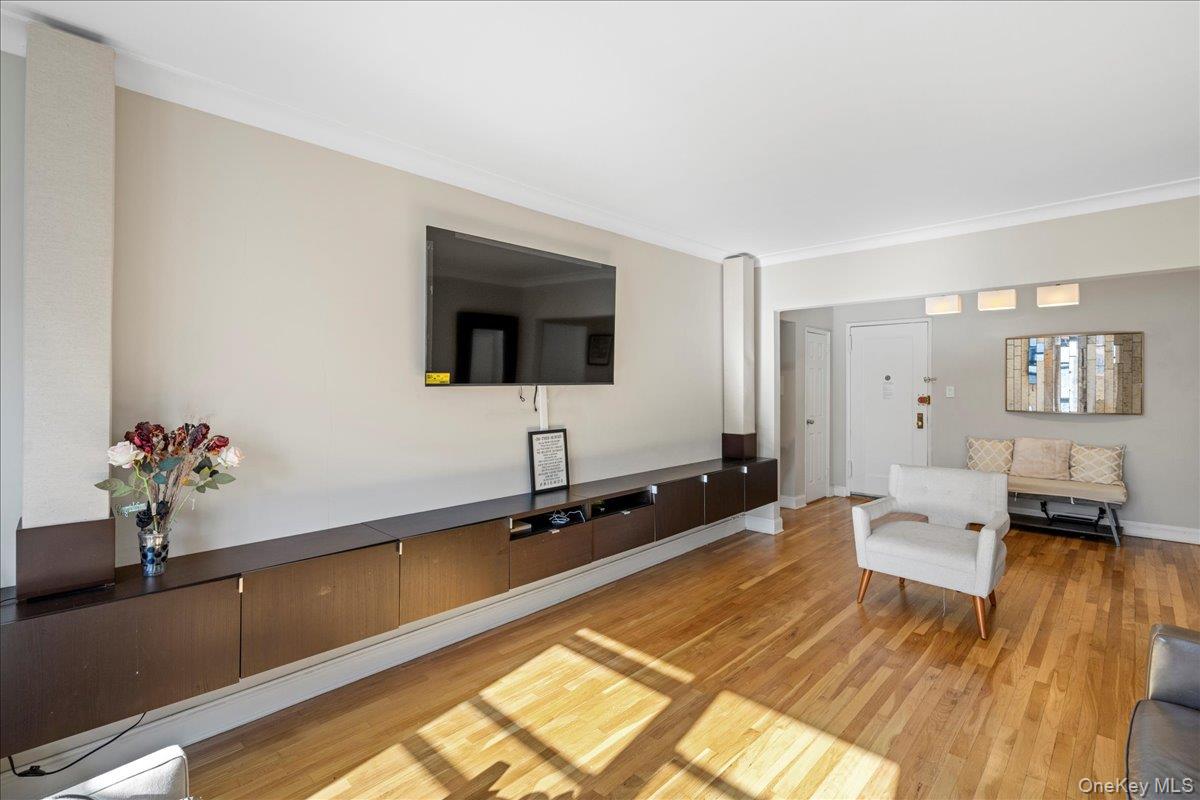 #13 photo, 110-45 71st, クイーンズ区 Forest Hills , NY 11375