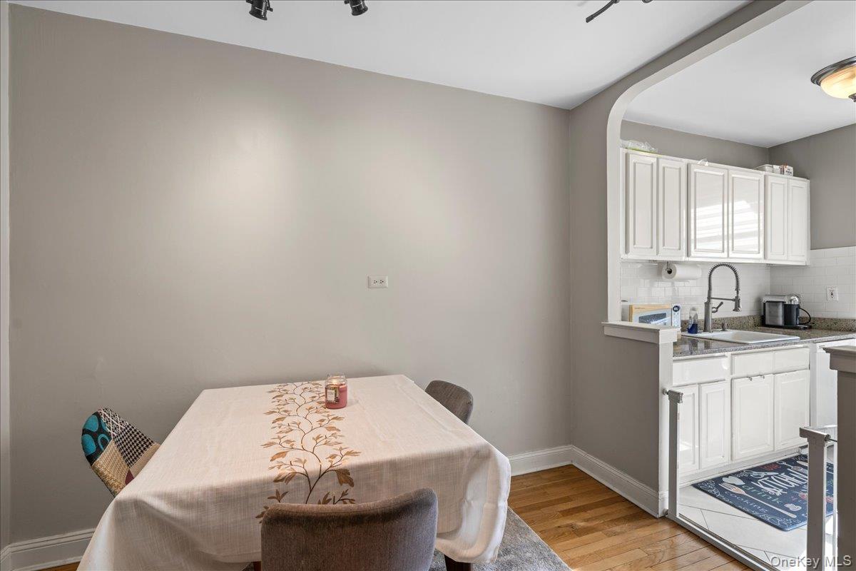 #8 photo, 110-45 71st, クイーンズ区 Forest Hills , NY 11375