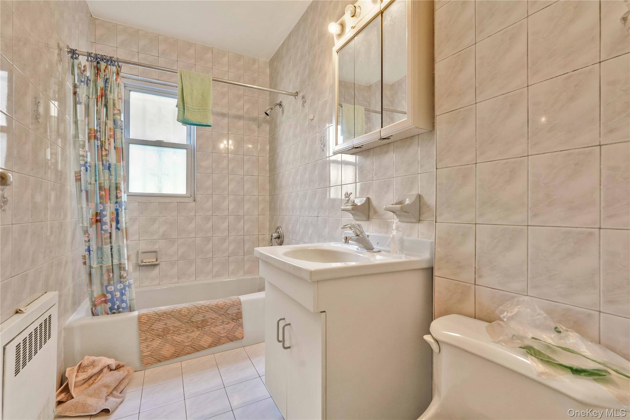 #10 photo, 40-43 73rd Street, Maspeth , NY 11377