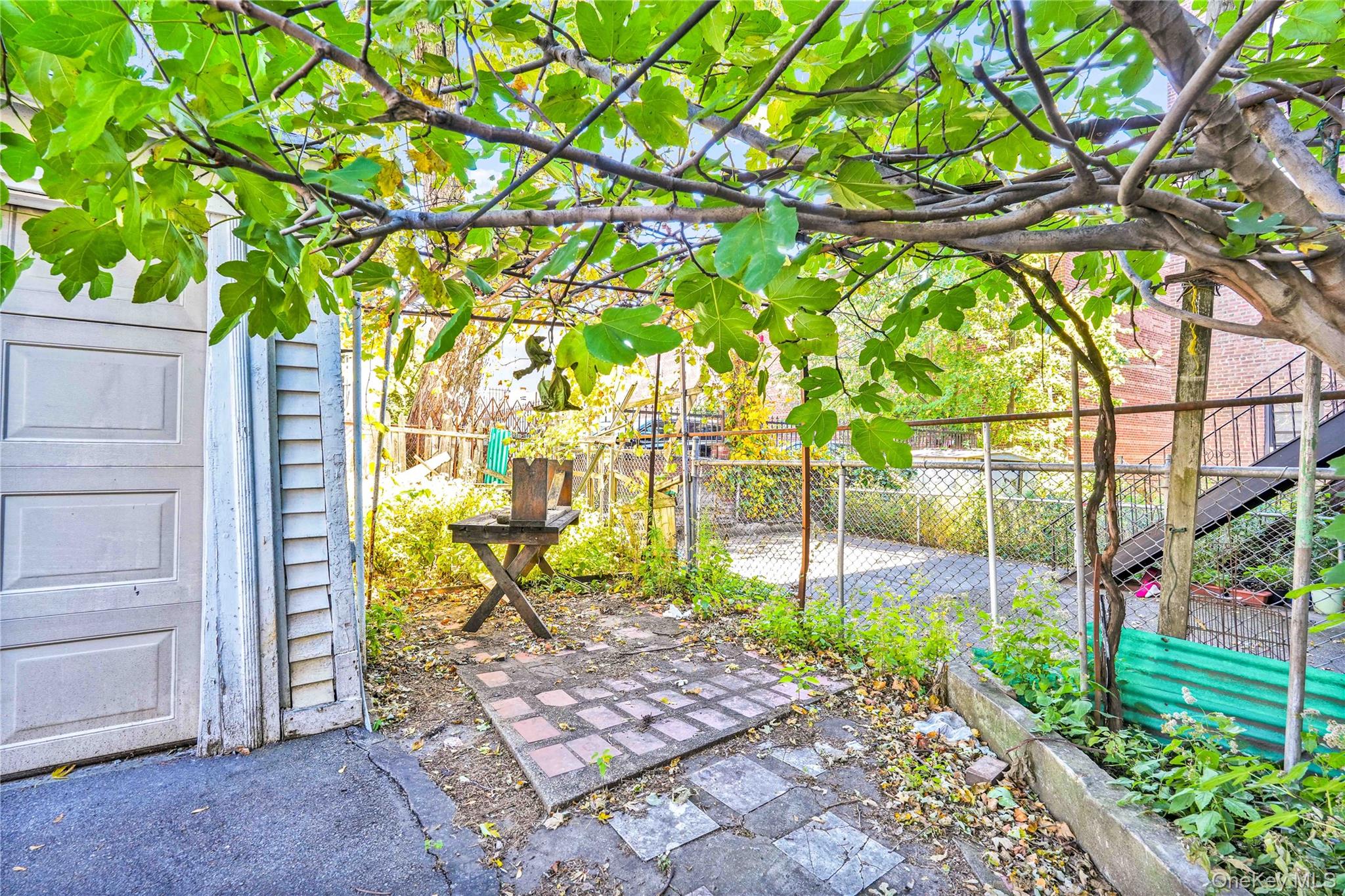 #14 photo, 40-43 73rd Street, Maspeth , NY 11377