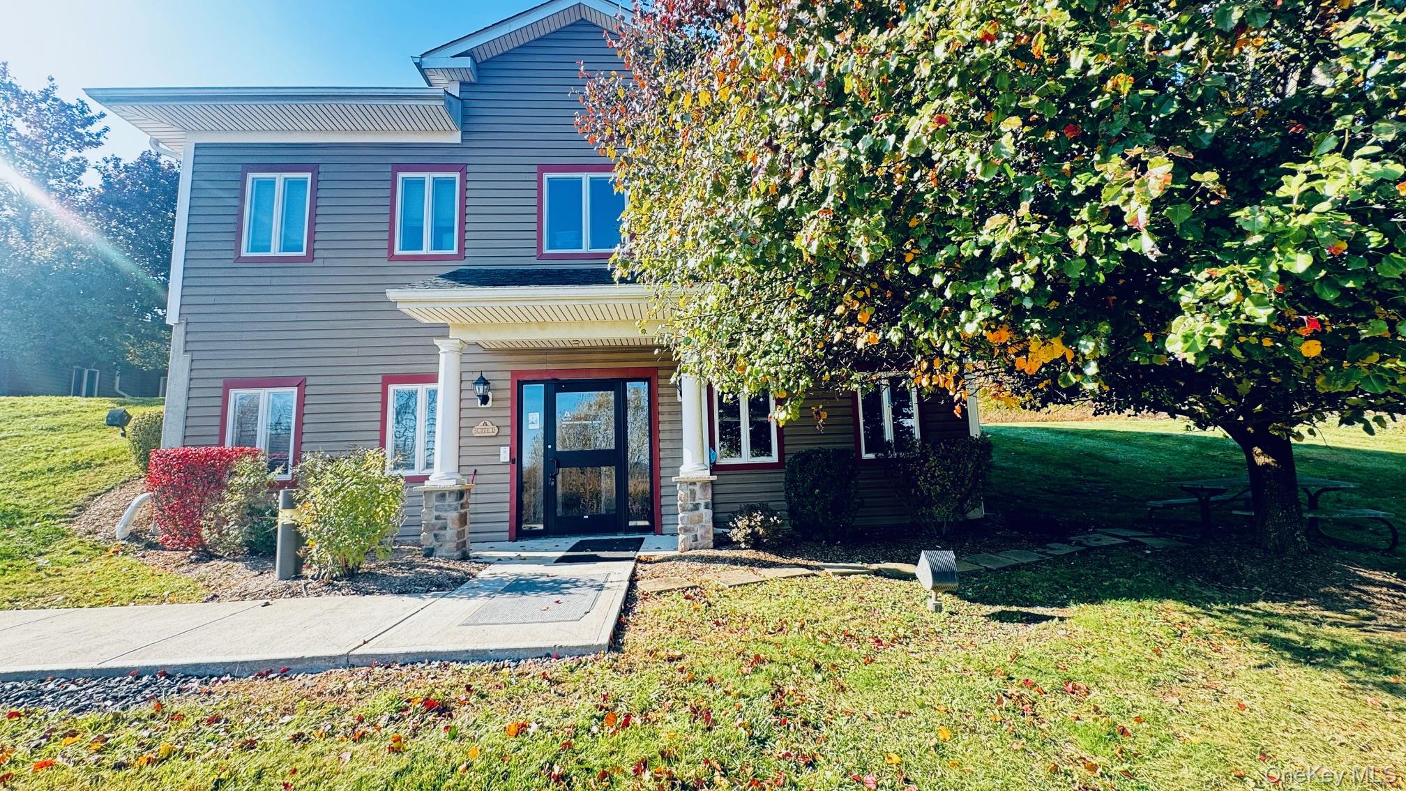 #18 photo, 1460 State Route 17M, Chester , NY 10918