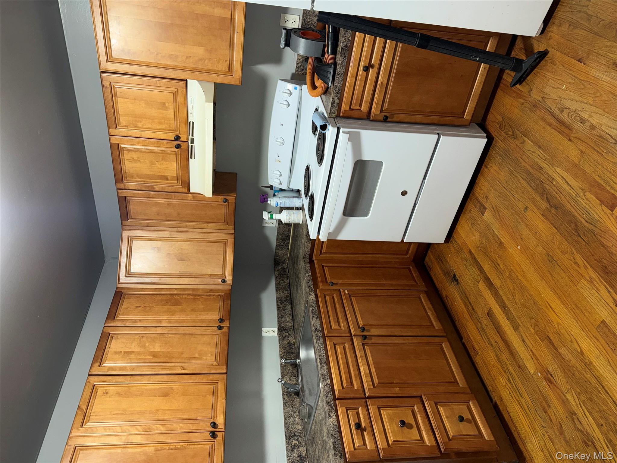 #10 photo, 54 Gifford Avenue, Poughkeepsie , NY 12601