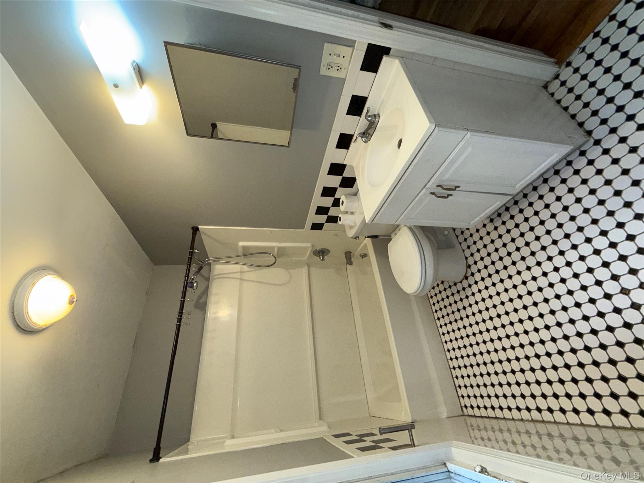 #14 photo, 54 Gifford Avenue, Poughkeepsie , NY 12601