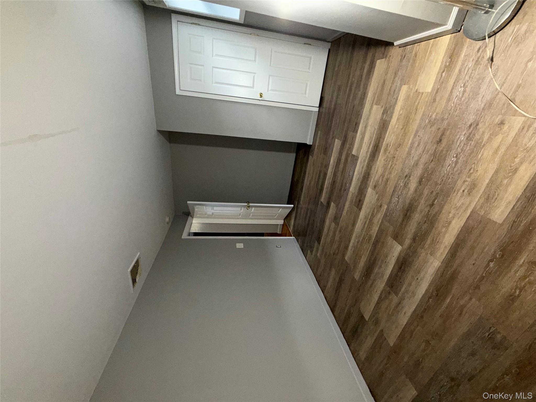 #15 photo, 54 Gifford Avenue, Poughkeepsie , NY 12601