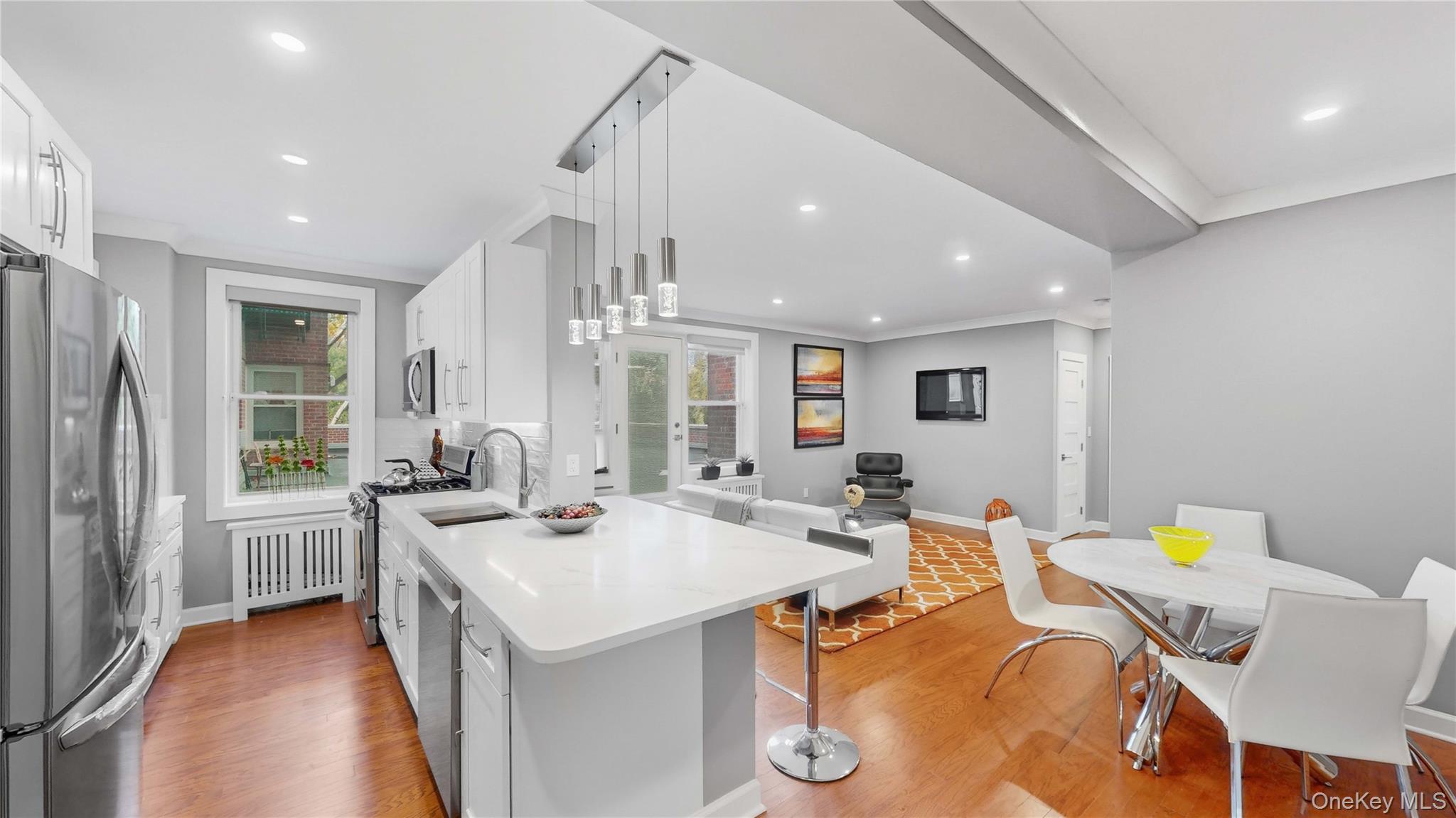 #4 photo, 1133 Midland Avenue, ブロンクス区 Bronxville , NY 10708