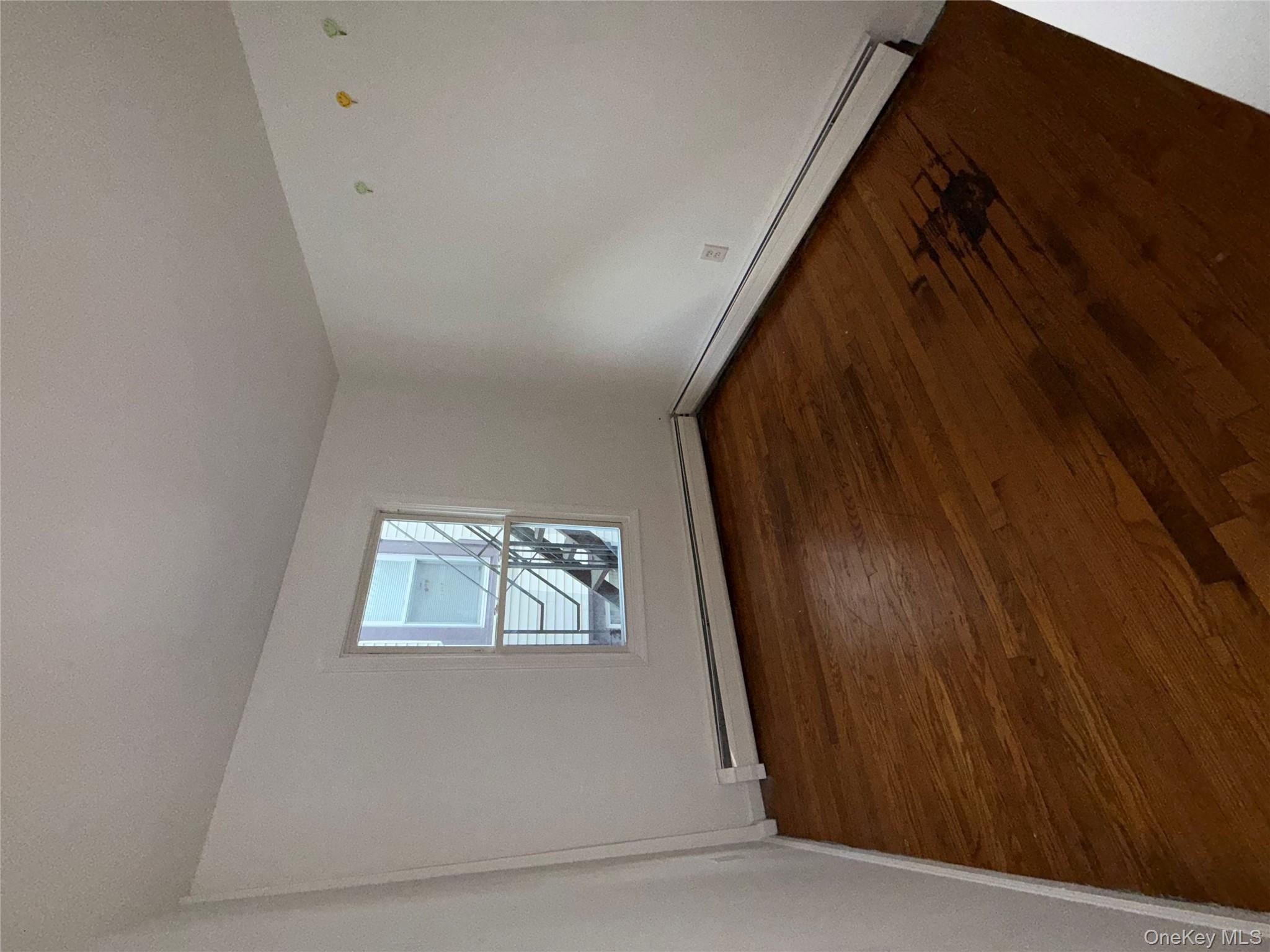 #10 photo, 58 Gifford Avenue, Poughkeepsie , NY 12601