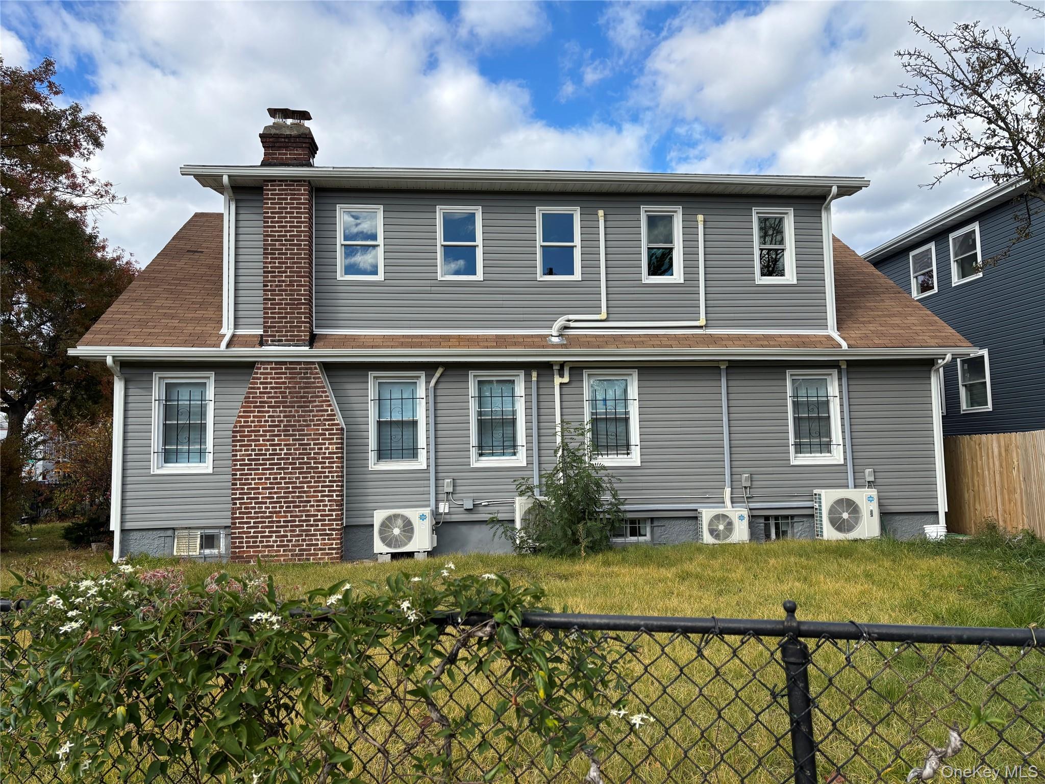 #3 photo, 12315 Sutphin Boulevard, Springfield Gardens , NY 11434