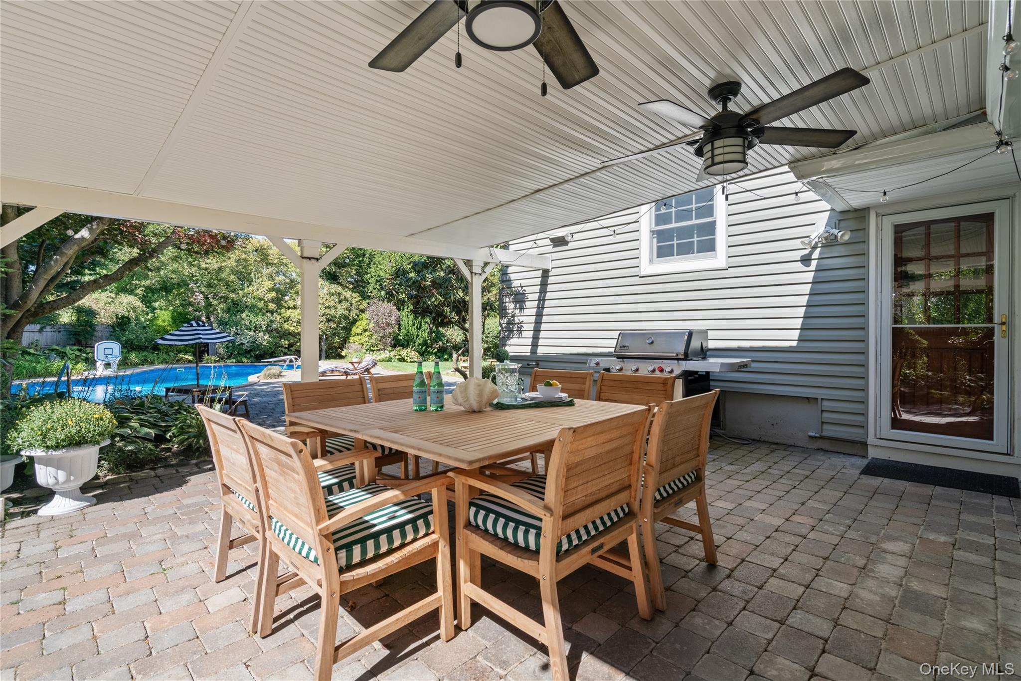 #6 photo, 6 Blue Grass Court, Huntington , NY 11743