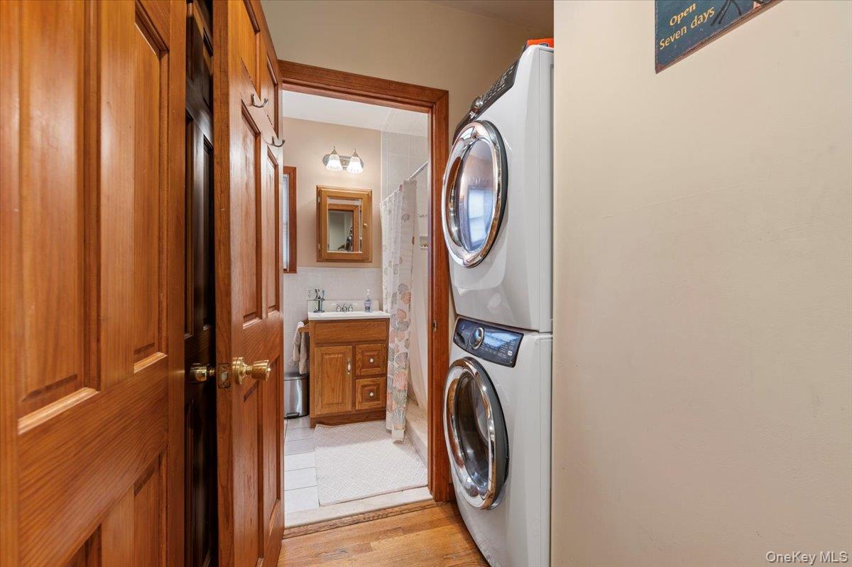 #16 photo, 2726 Park Avenue, Baldwin , NY 11510