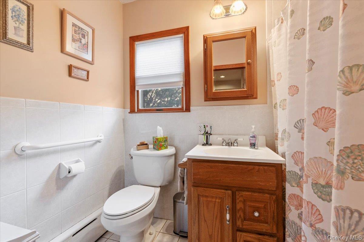 #17 photo, 2726 Park Avenue, Baldwin , NY 11510