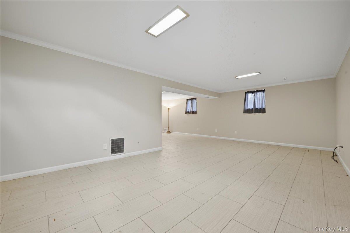 #20 photo, 160-31 24th Avenue, Whitestone , NY 11357