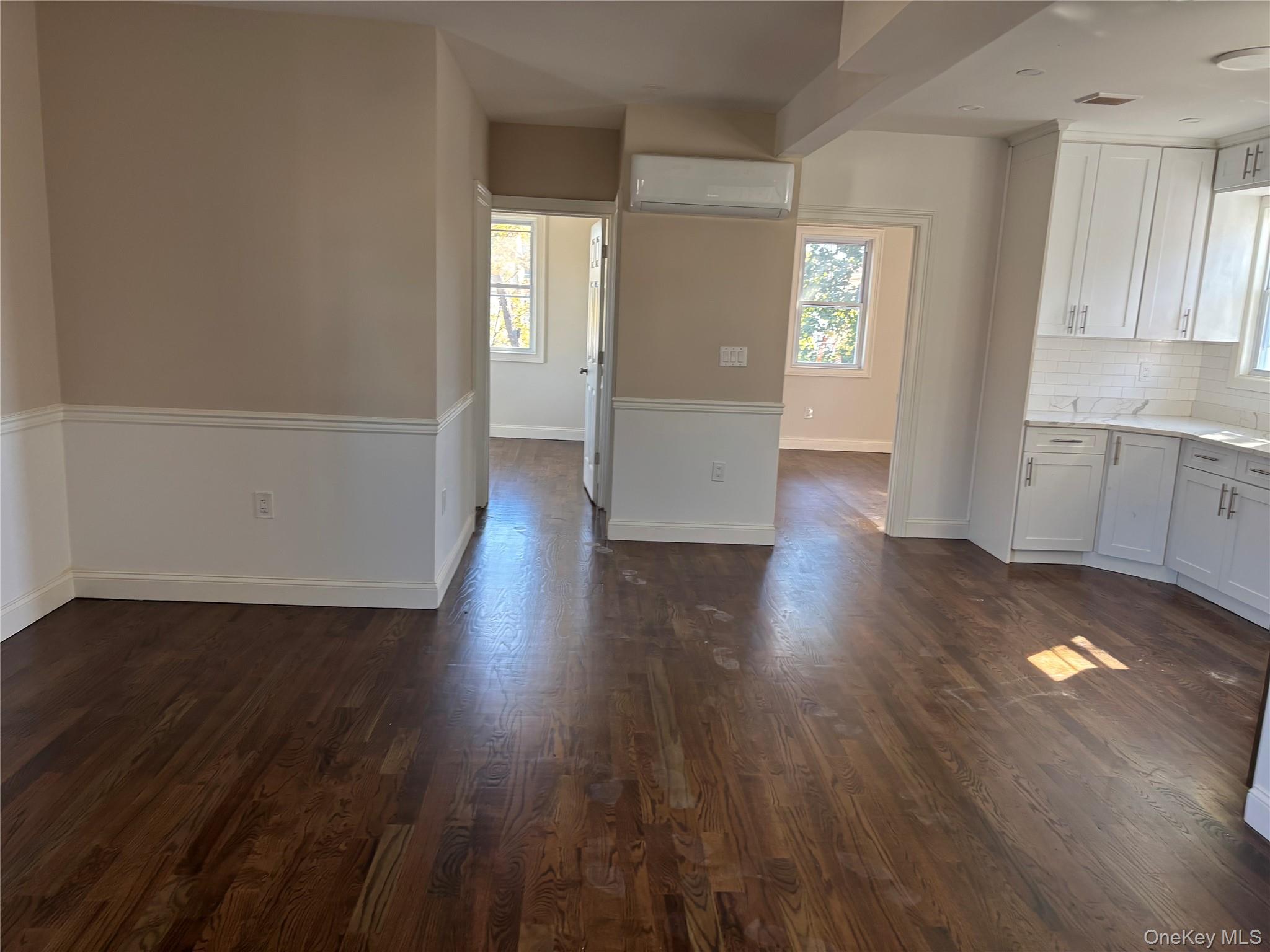 #12 photo, 14410 105th Avenue, Jamaica , NY 11435