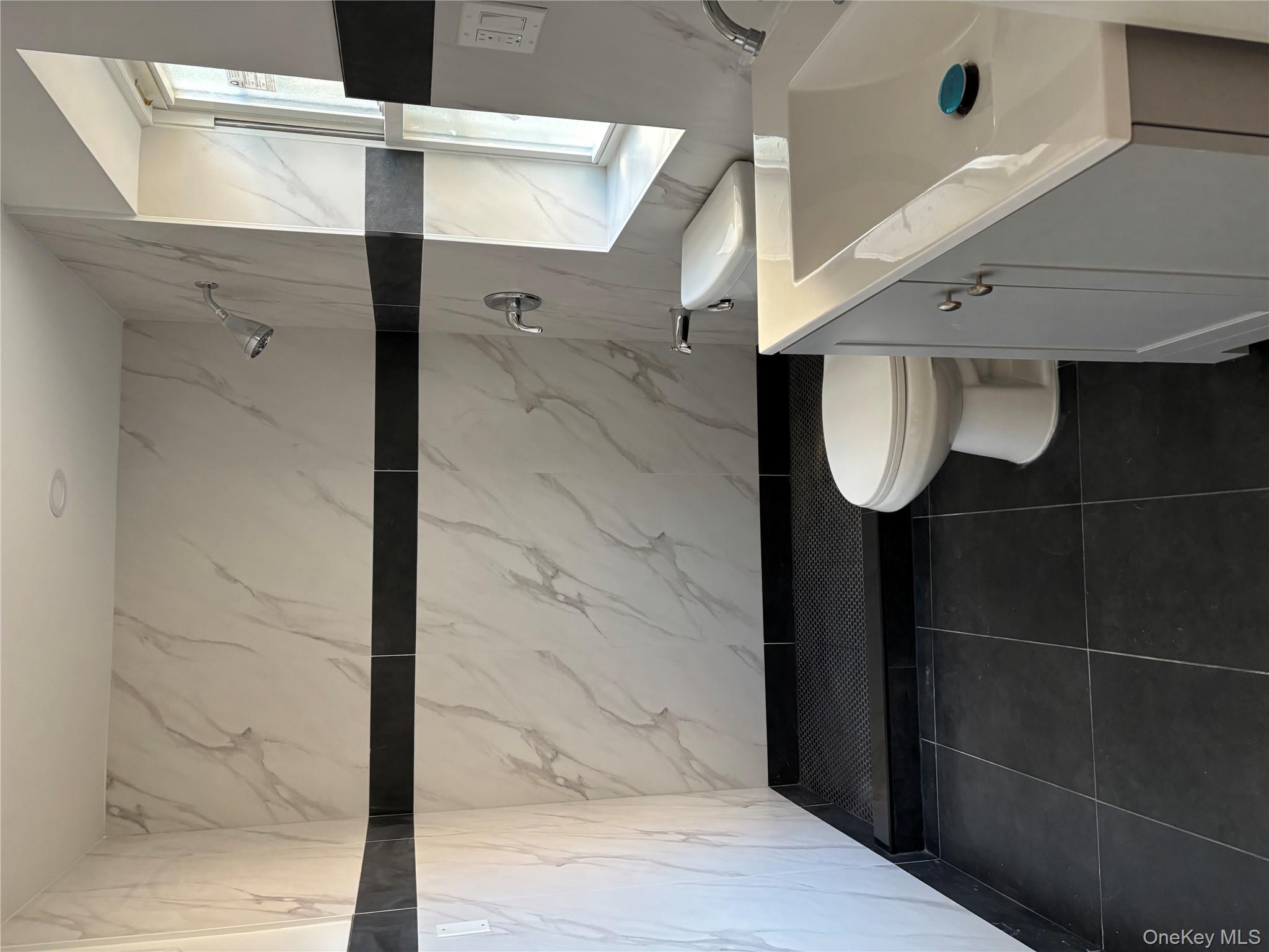 #7 photo, 14410 105th Avenue, Jamaica , NY 11435