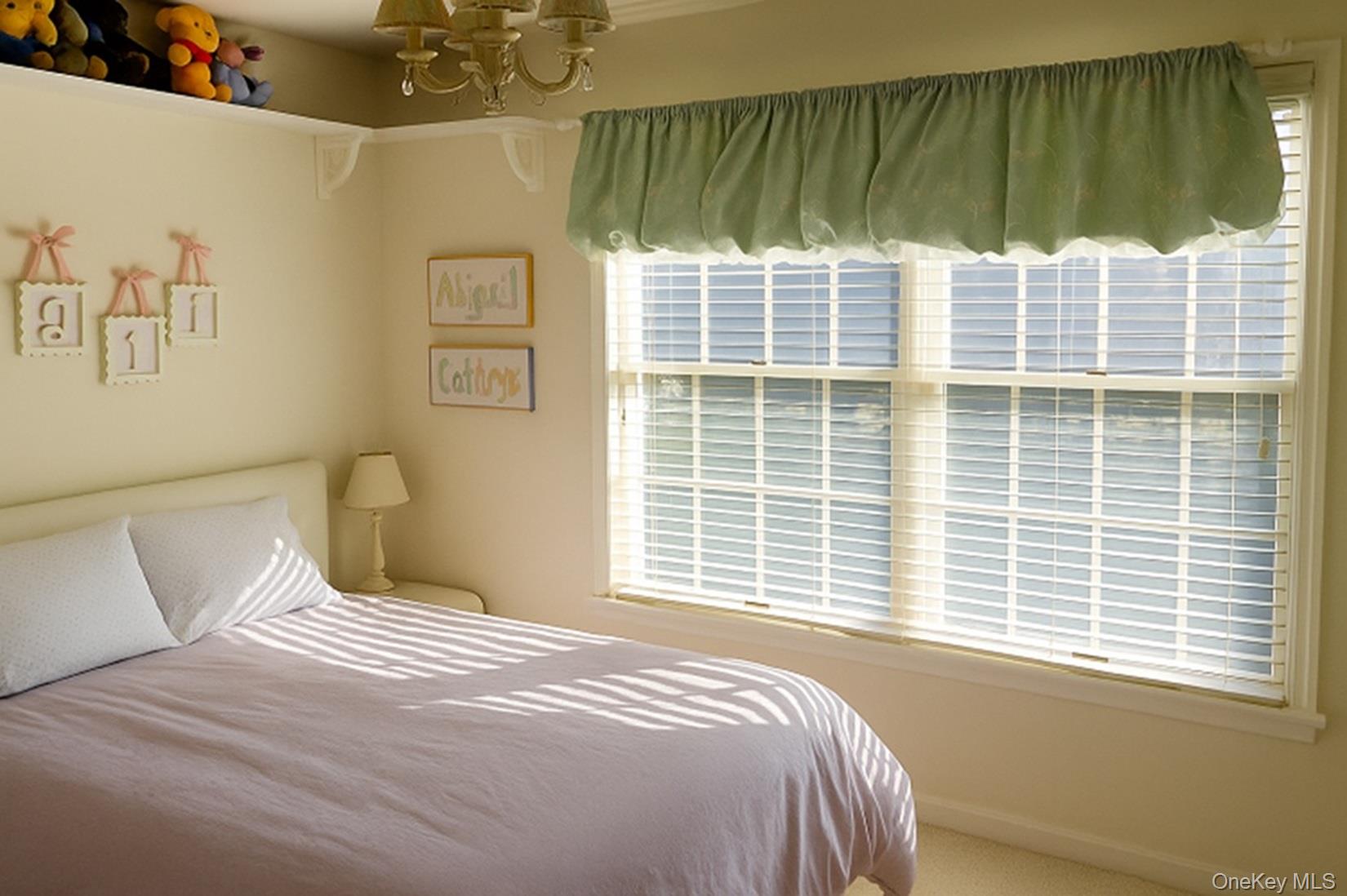 #19 photo, 9 Nursery Court, Huntington , NY 11743