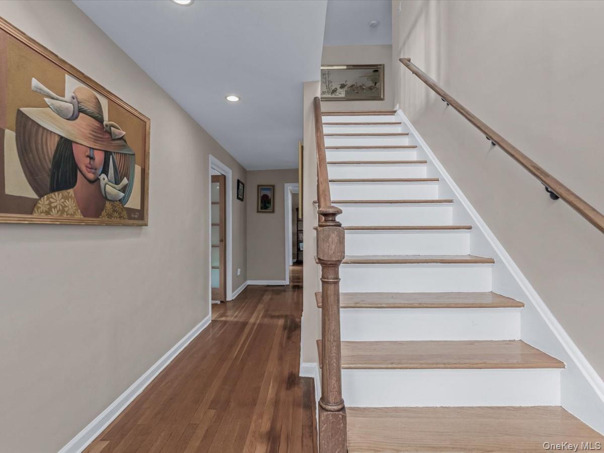 #15 photo, 33 Berkshire Road, Yonkers , NY 10710