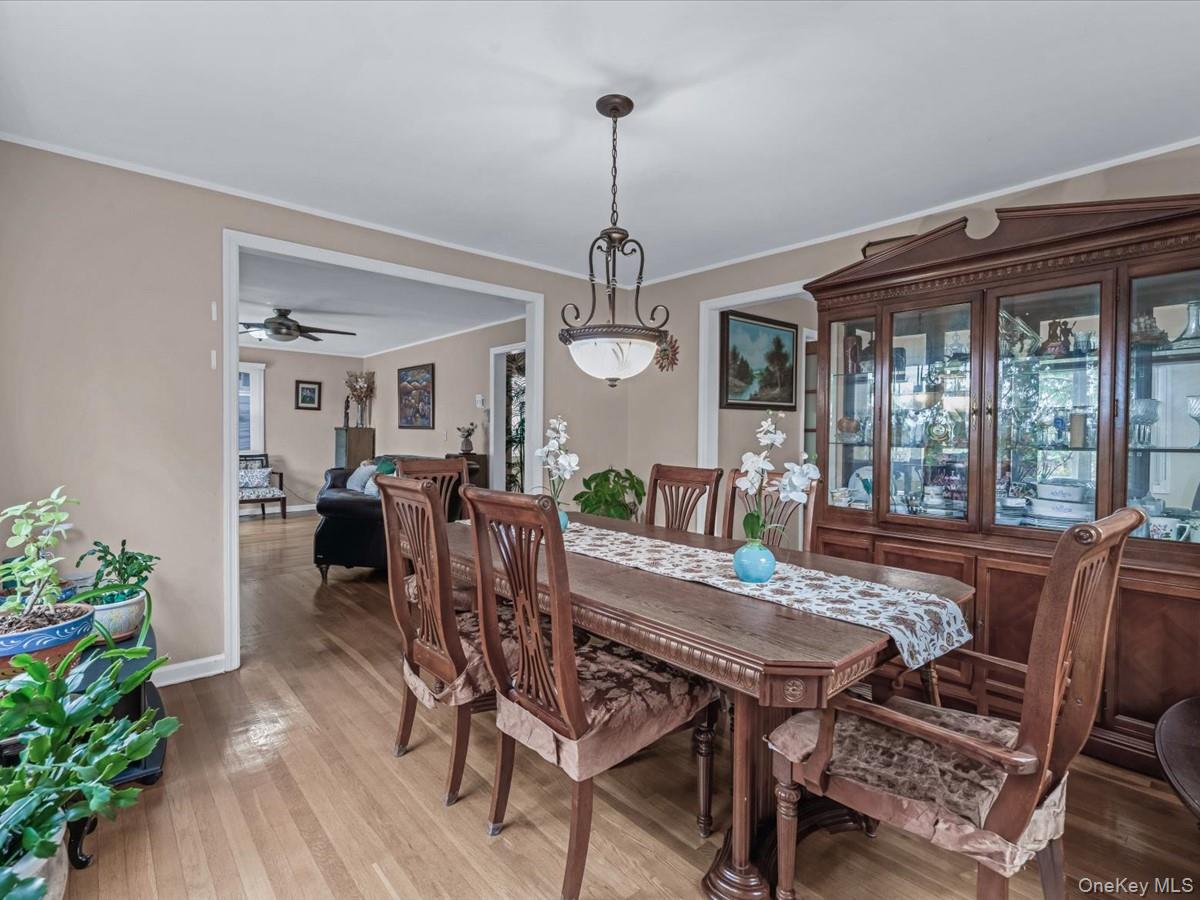 #3 photo, 33 Berkshire Road, Yonkers , NY 10710