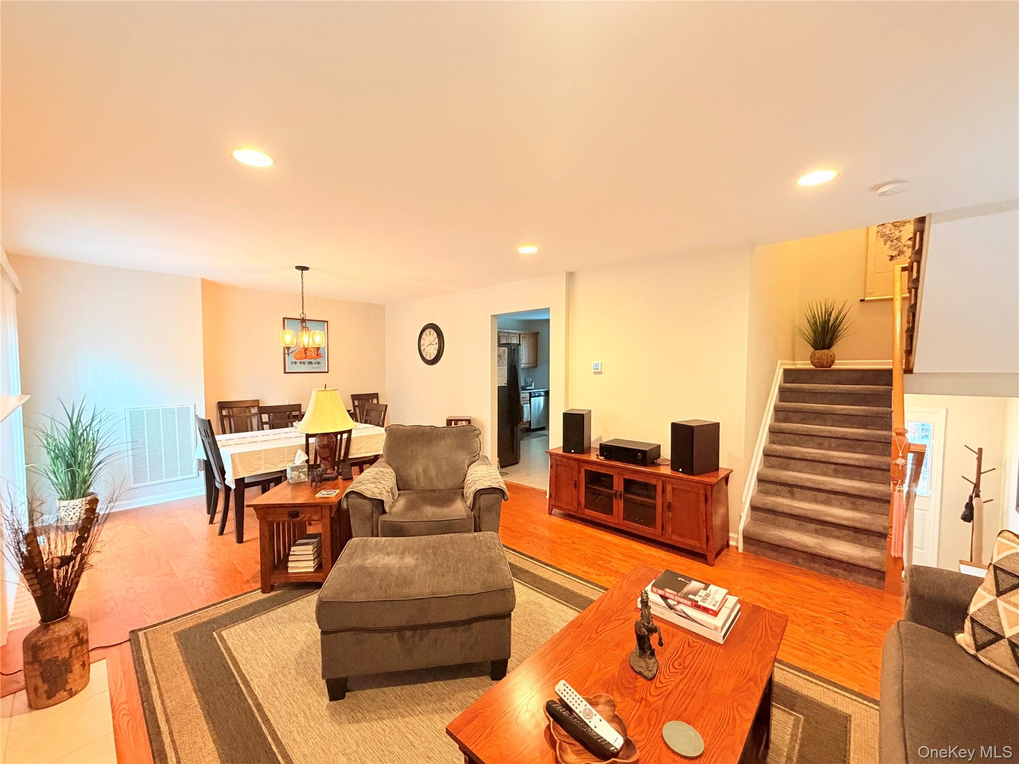 #4 photo, 28 Lake Ridge Drive, Middletown , NY 10940