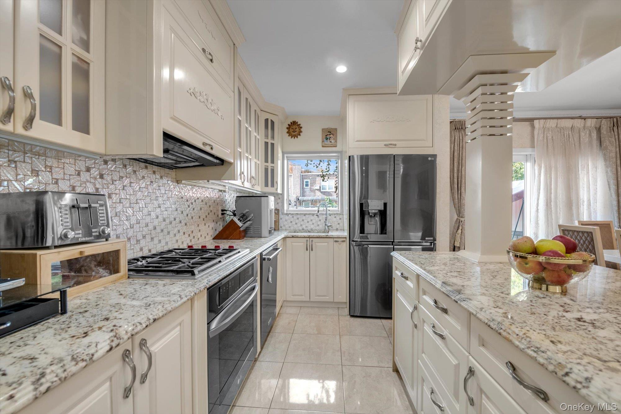 #7 photo, 7510 169th Street, Fresh Meadows , NY 11366