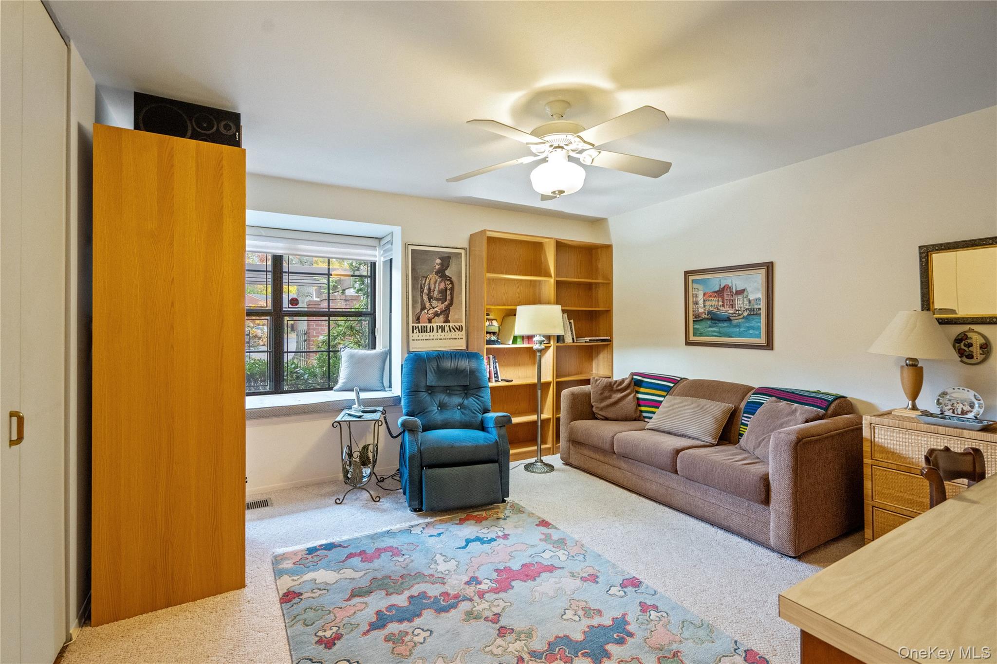 #12 photo, 117 Eagles Crescent, Manhasset , NY 11030