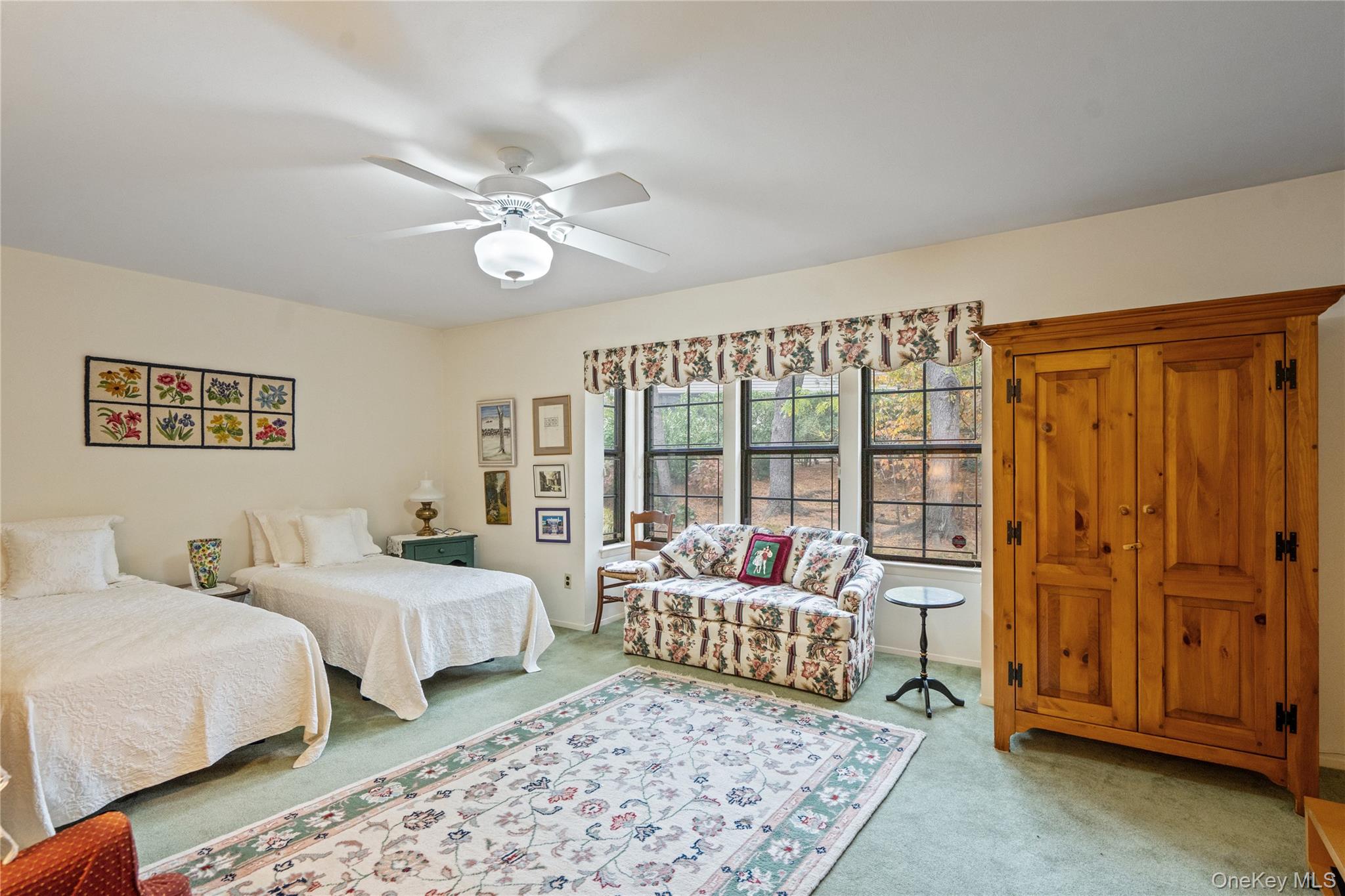 #9 photo, 117 Eagles Crescent, Manhasset , NY 11030