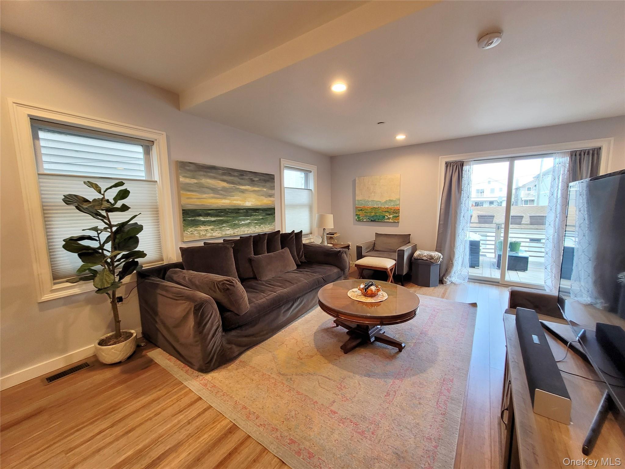 #8 photo, 77 Nebraska Street, Long Beach , NY 11561