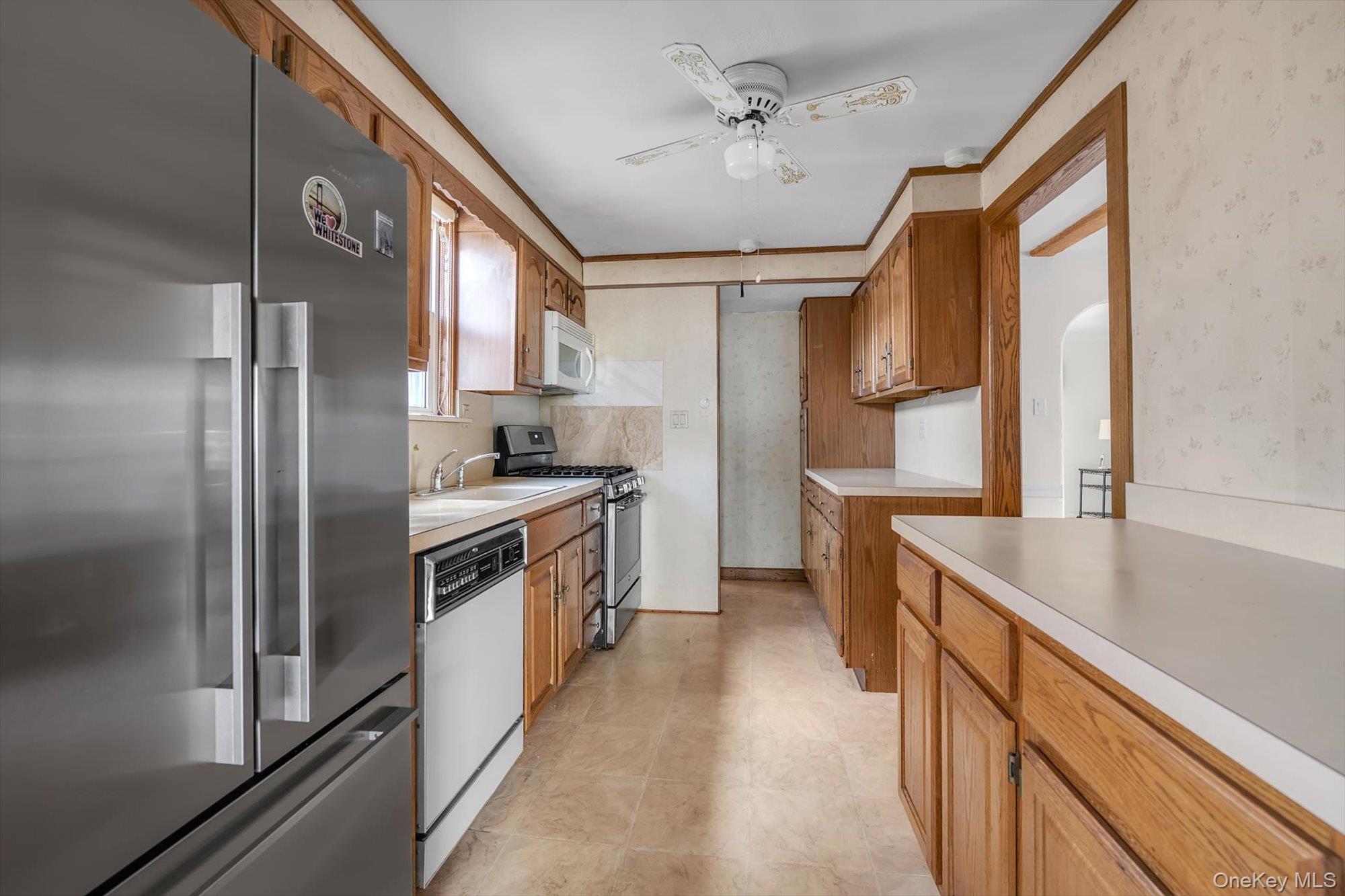 #11 photo, 163-45 23rd Avenue, Whitestone , NY 11357