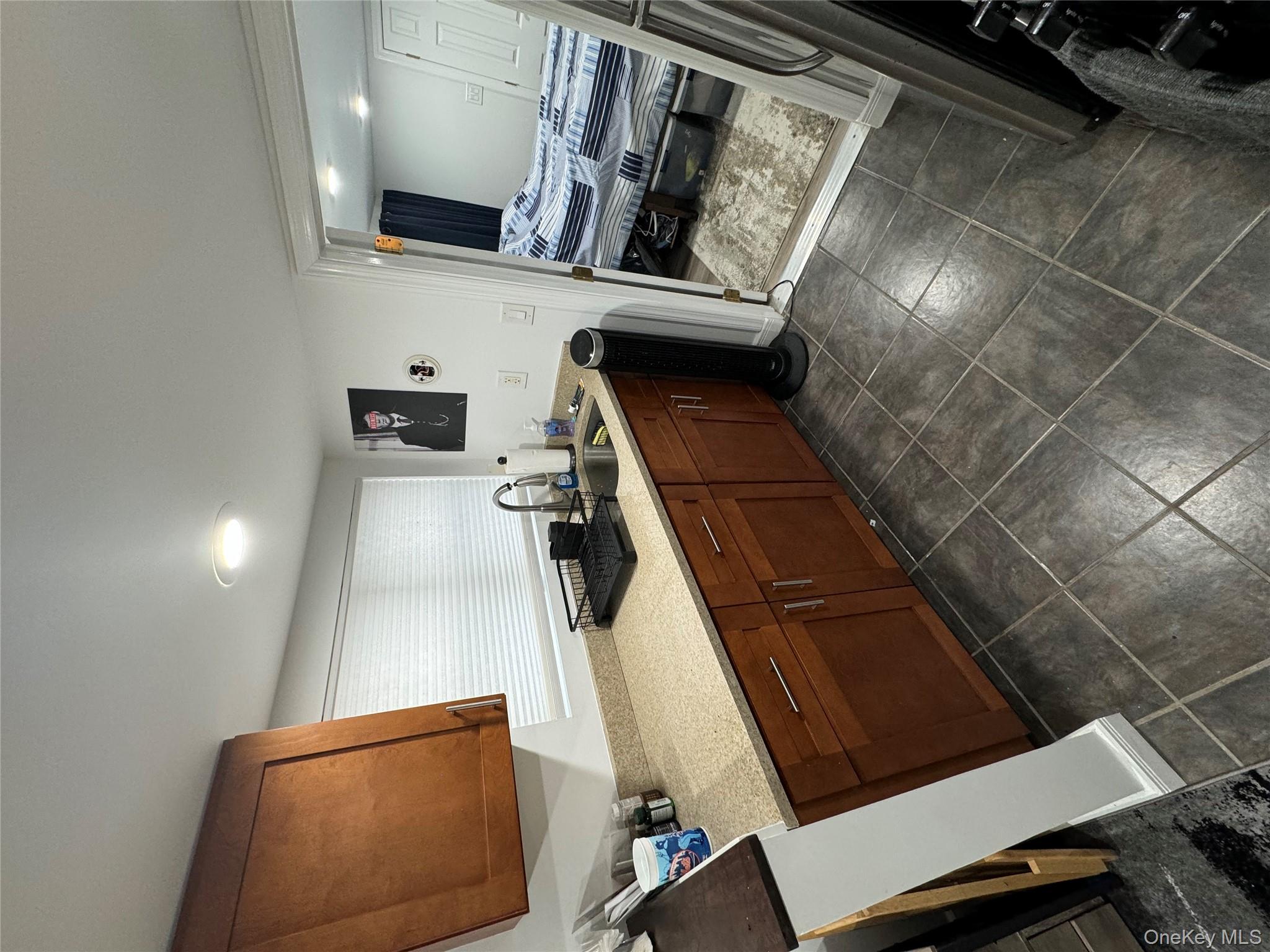 #5 photo, 81 Brookline Avenue, Long Beach , NY 11561