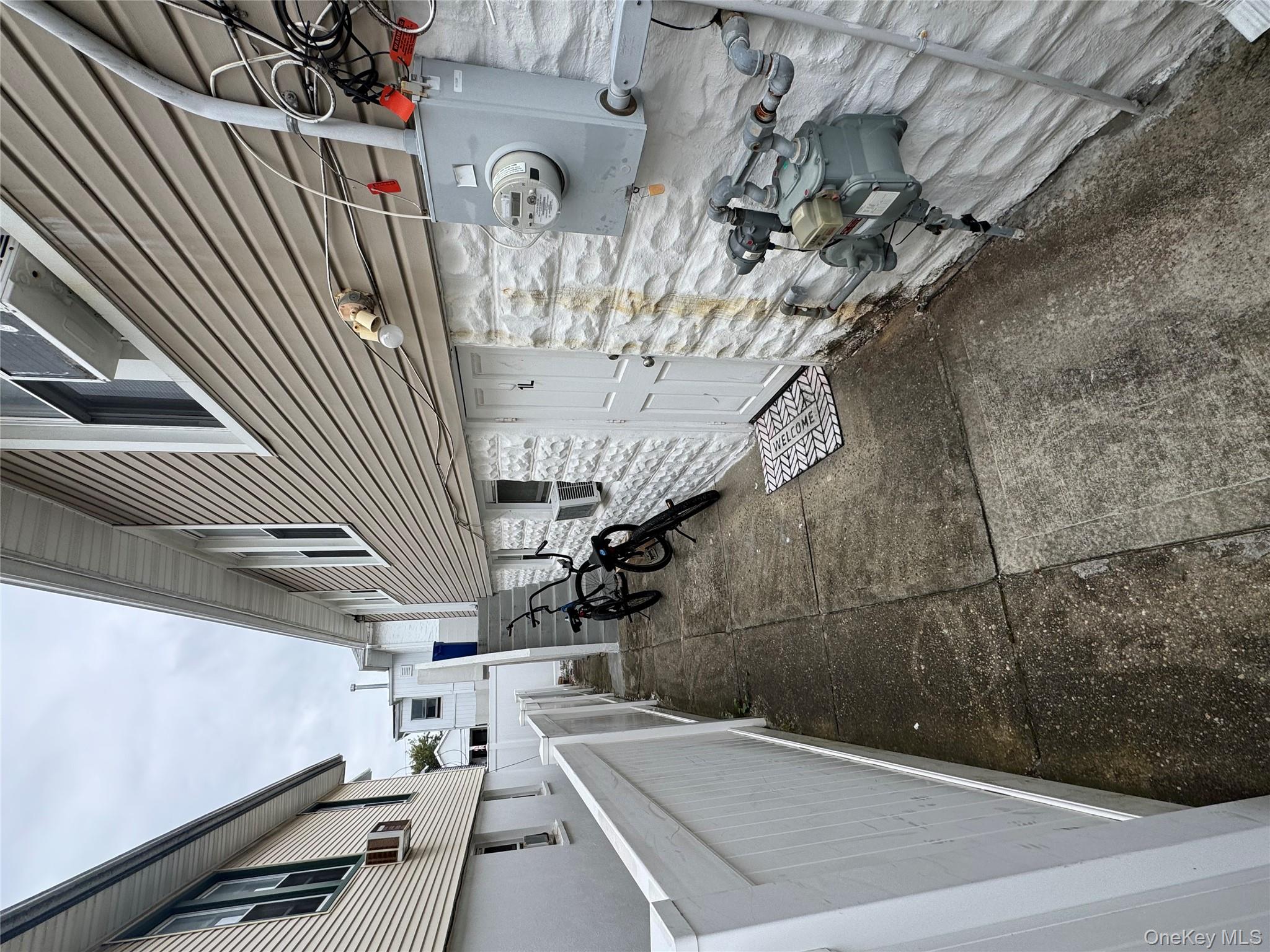 #8 photo, 81 Brookline Avenue, Long Beach , NY 11561