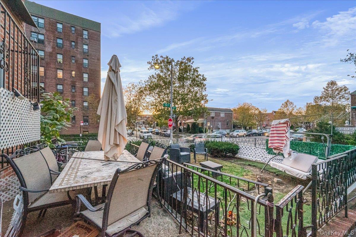 #4 photo, 150-02 78th Road, Flushing , NY 11367