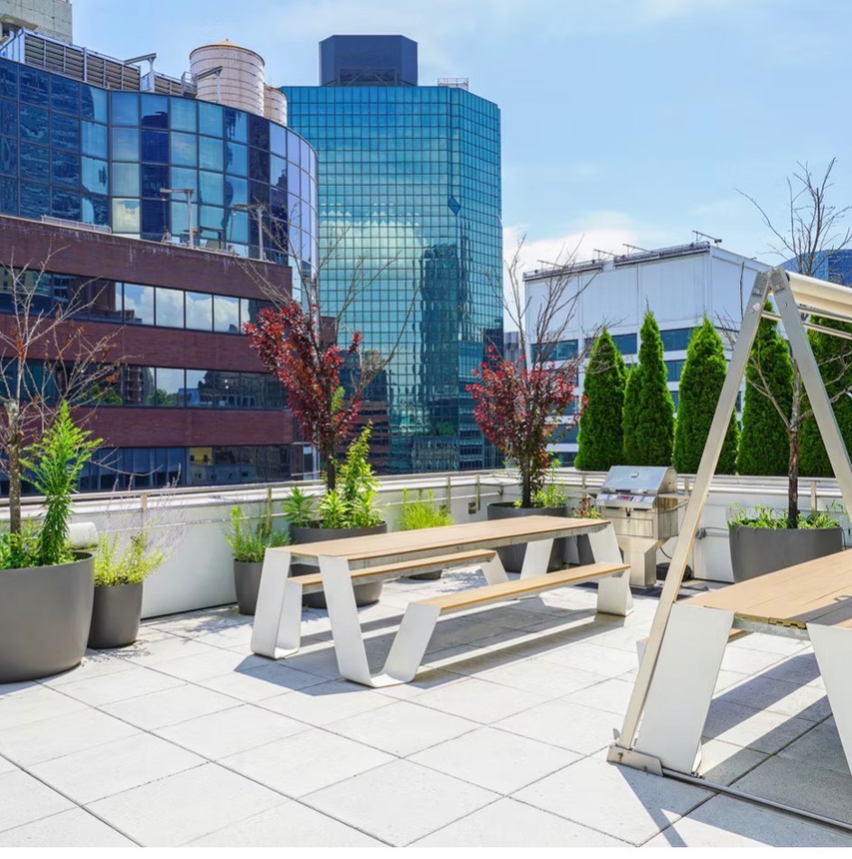 #17 photo, 180 Water Street, #2201, New York , NY 10038