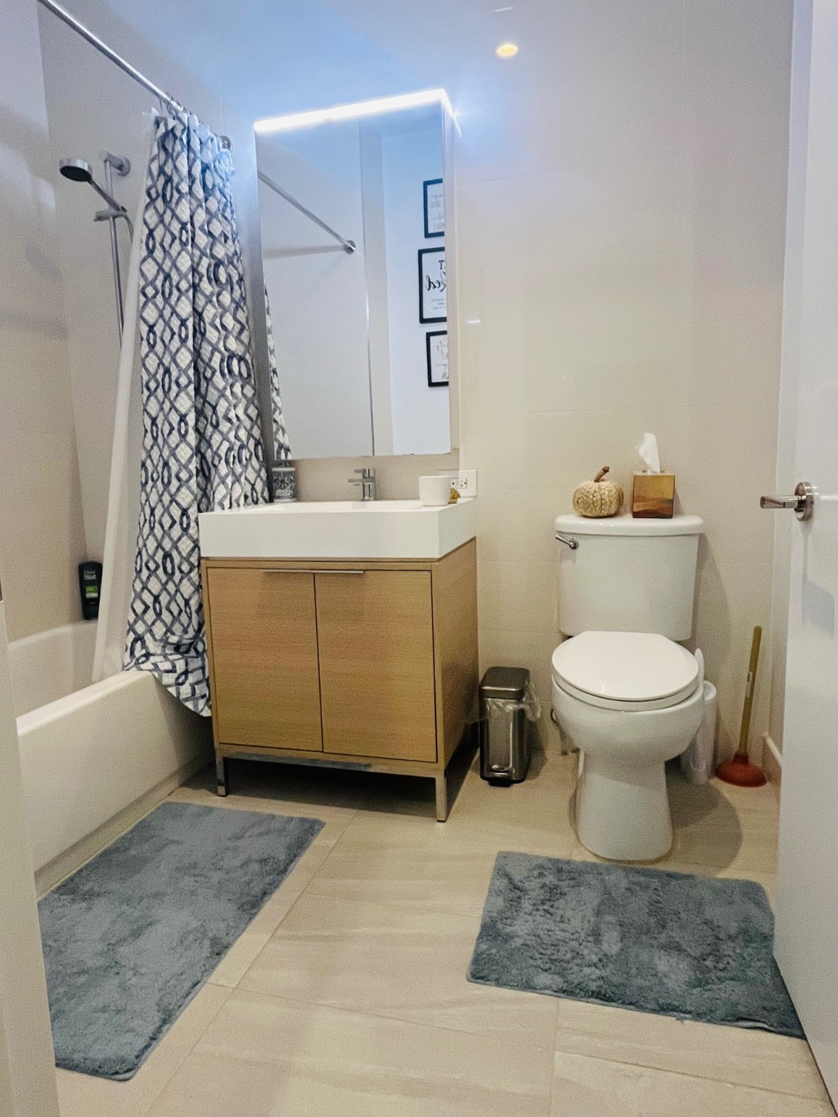 #9 photo, 180 Water Street, #2201, New York , NY 10038