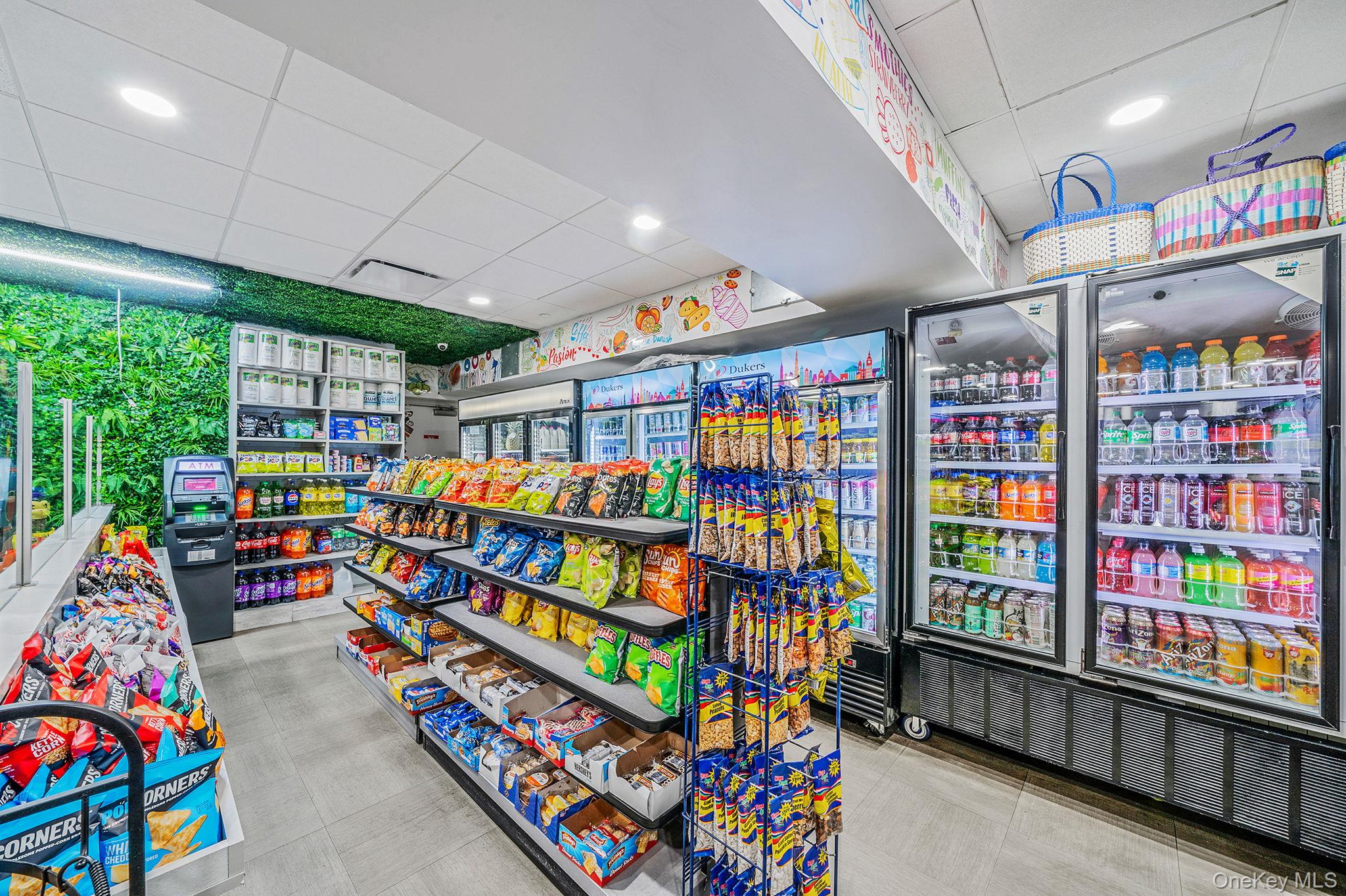 #15 photo, 6469 Broadway, Bronx , NY 10471