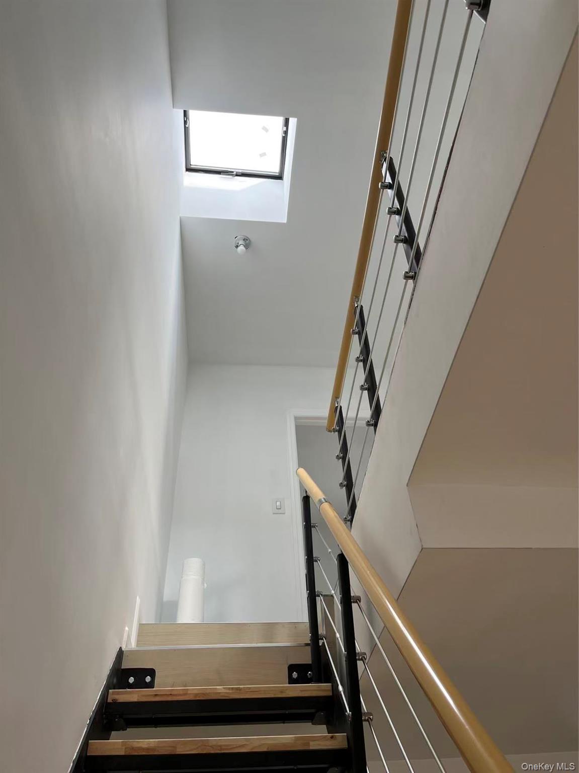 #8 photo, 410 Cornelia Street, Brooklyn , NY 11237