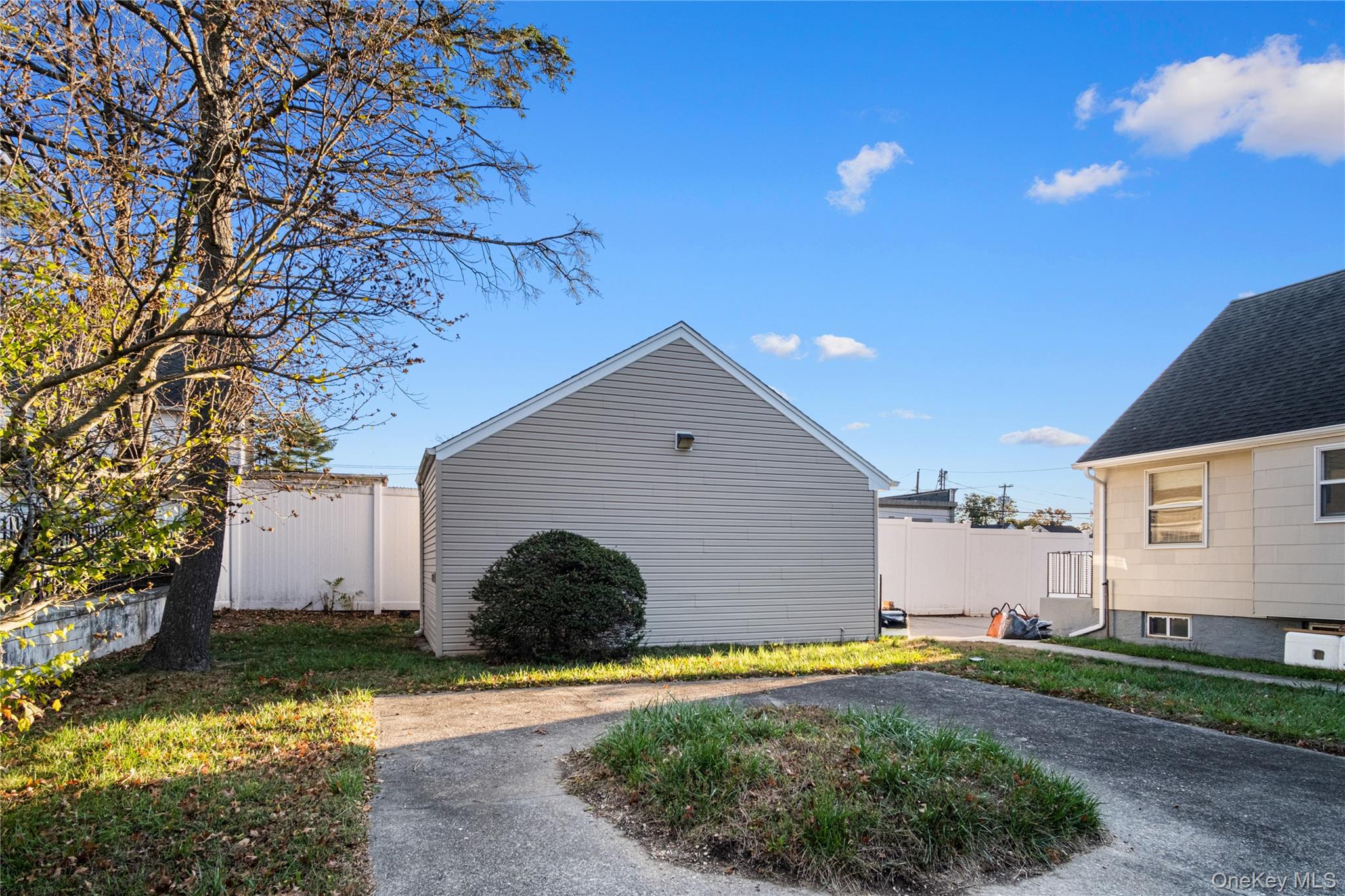 #17 photo, 1000 Cleveland Street, Uniondale , NY 11553