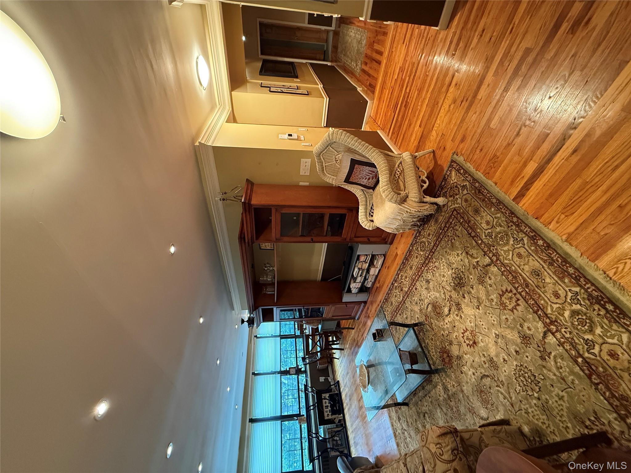 #2 photo, 75-34 Bell Blvd, Bayside , NY 11364