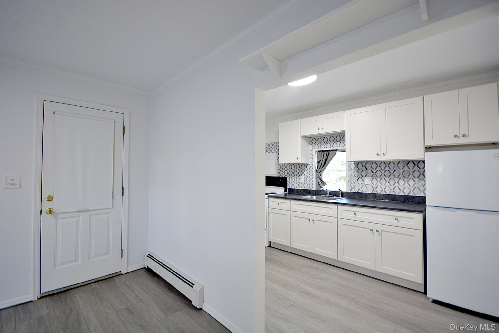 #5 photo, 140 Berg Avenue, Kings Park , NY 11754