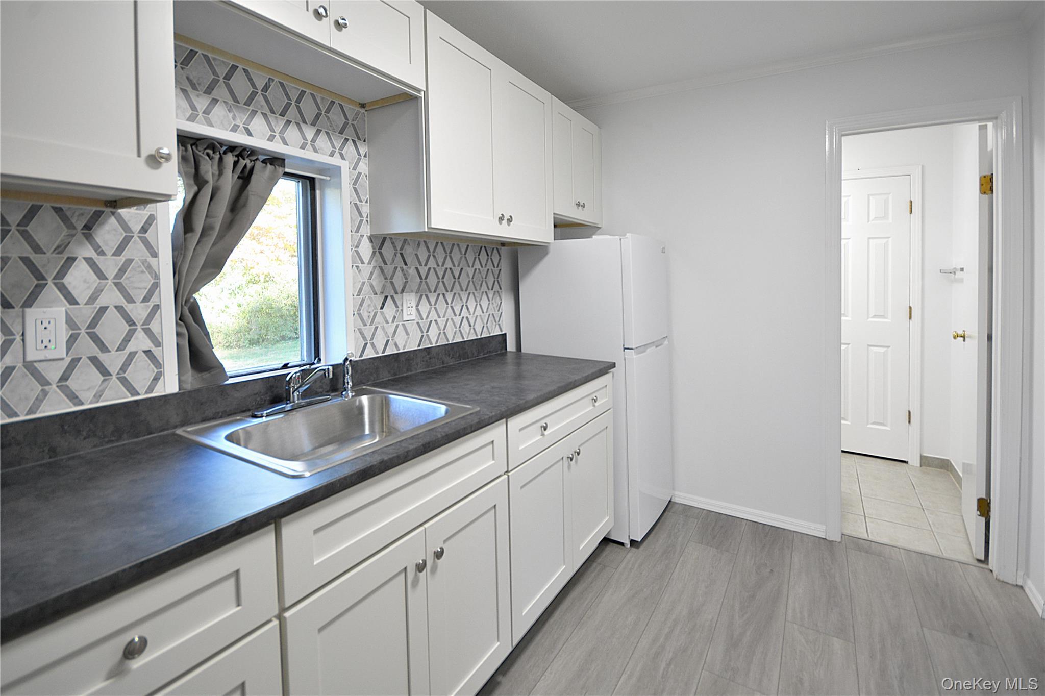 #6 photo, 140 Berg Avenue, Kings Park , NY 11754