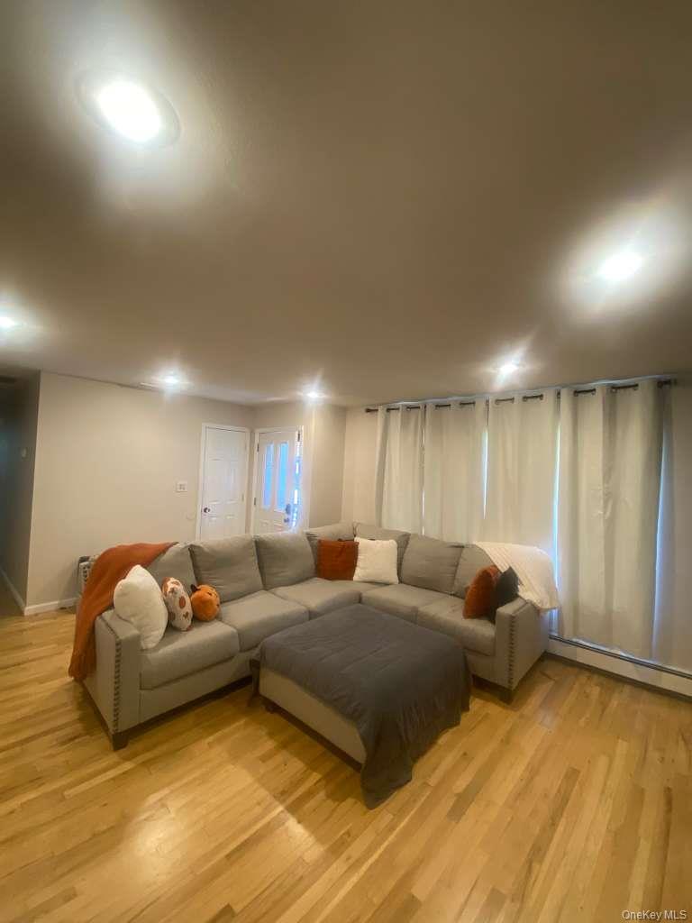 #11 photo, 15 Wenmore Lane, Port Jefferson Station , NY 11776