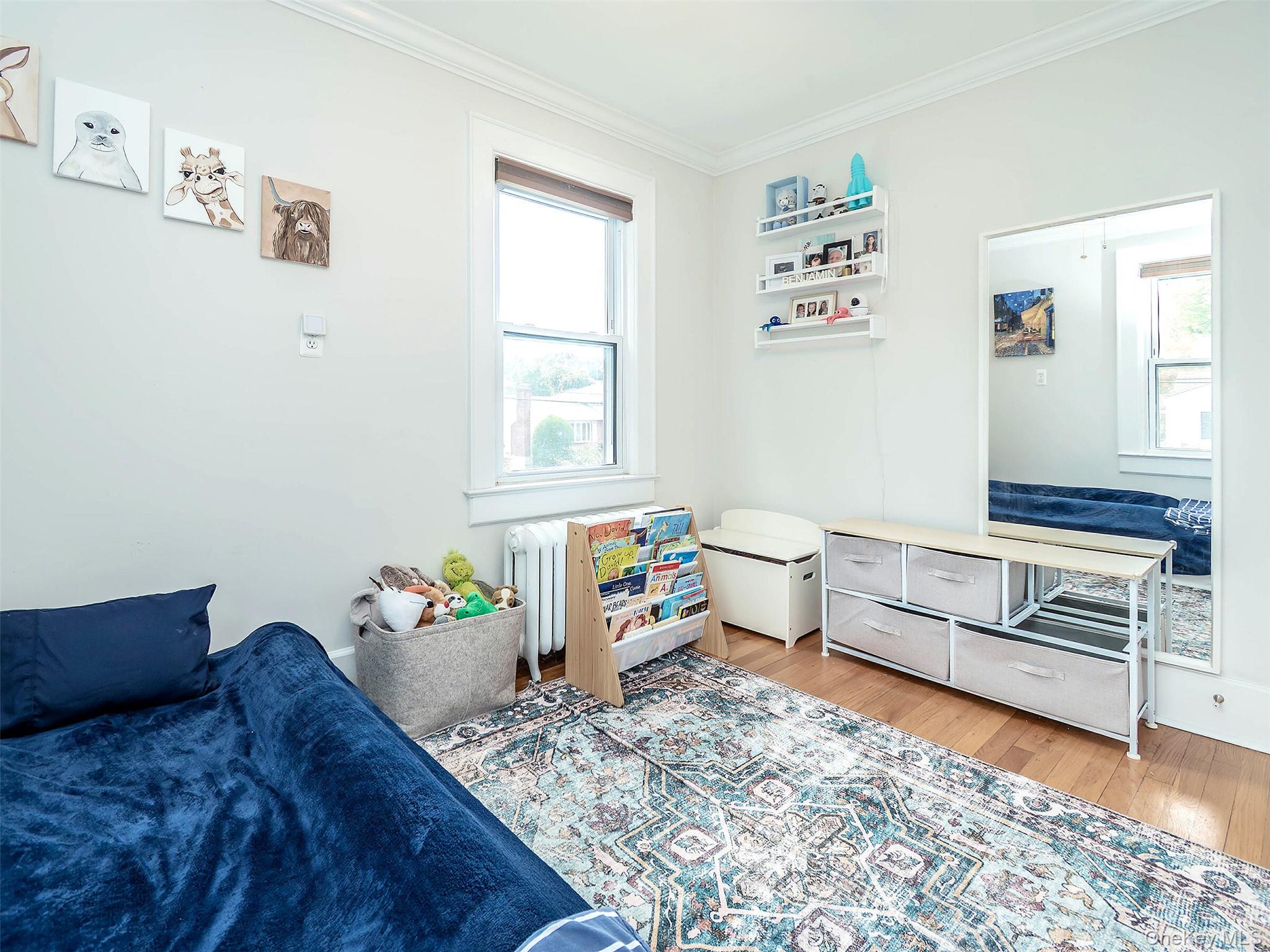 #16 photo, 106 McLoughlin Street, Glen Cove , NY 11542