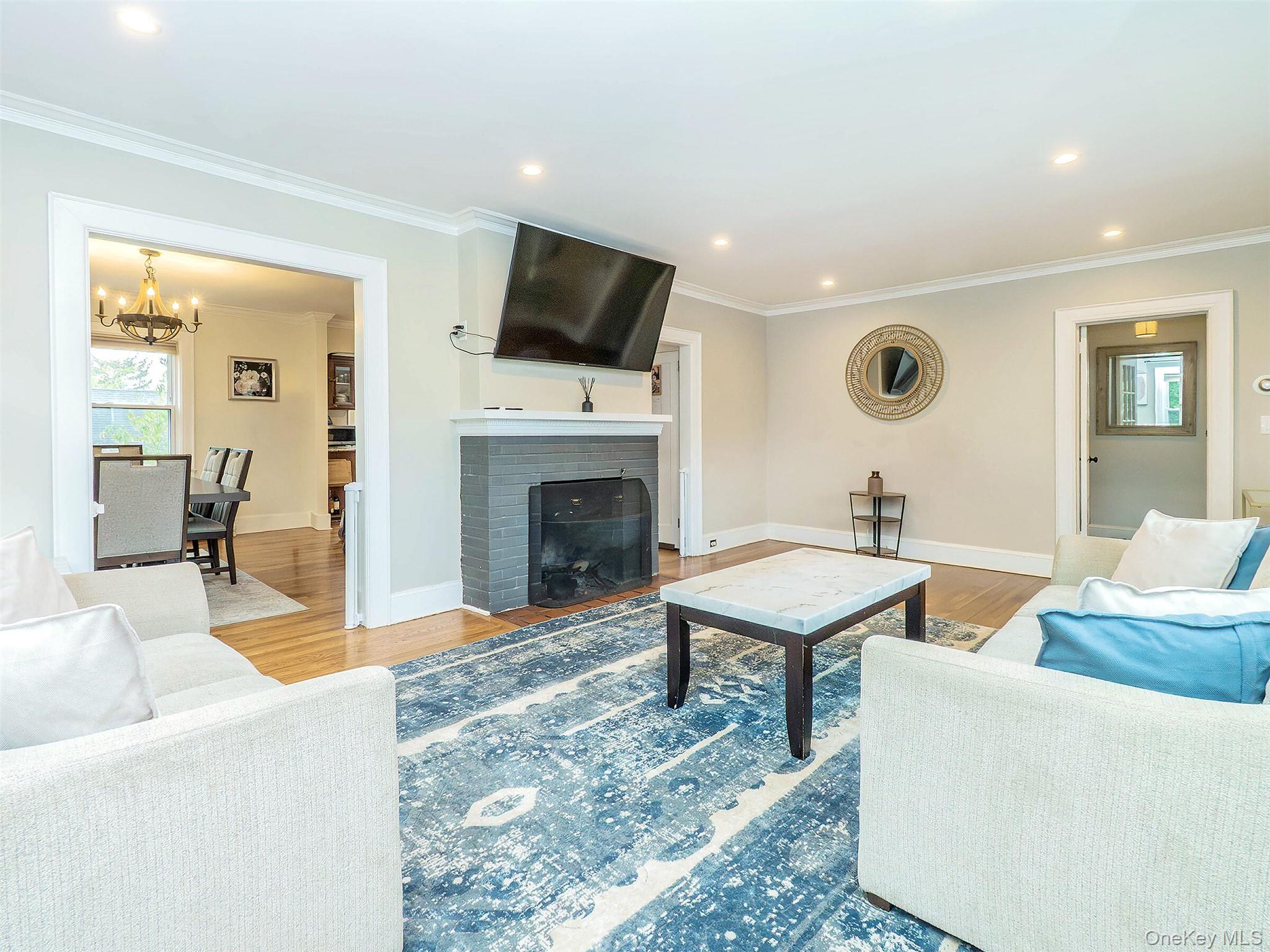 #6 photo, 106 McLoughlin Street, Glen Cove , NY 11542