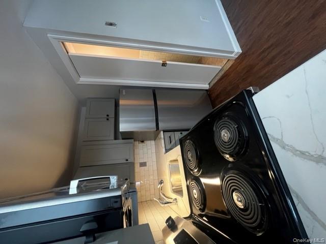 #7 photo, 15 Orange Avenue, Walden , NY 12586