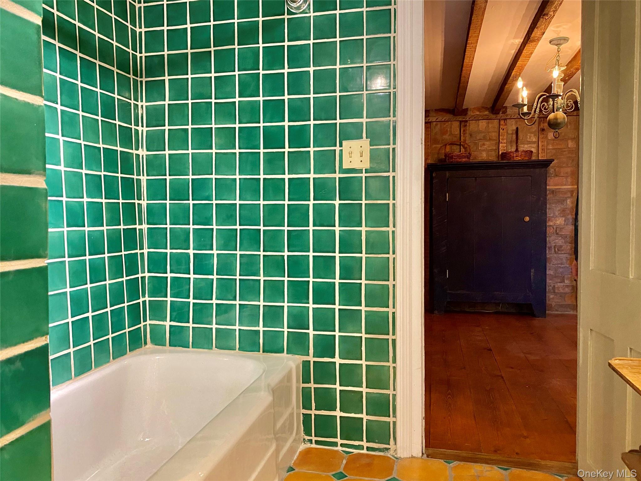 #11 photo, 66 Dodge Street, Hudson , NY 12534