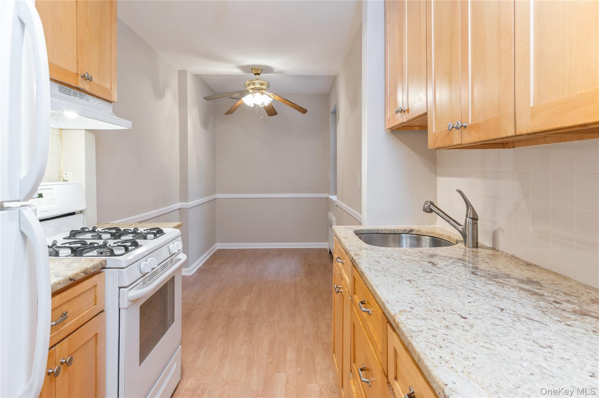 #16 photo, 50 White Oak street, New Rochelle , NY 10801