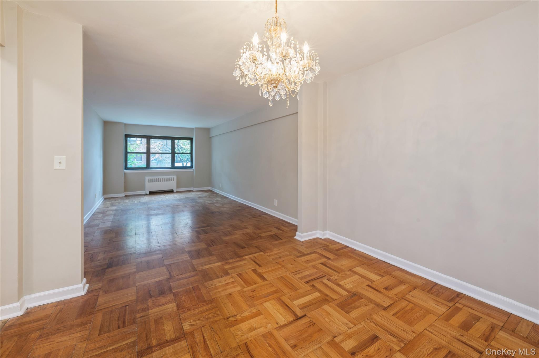 #8 photo, 50 White Oak street, New Rochelle , NY 10801