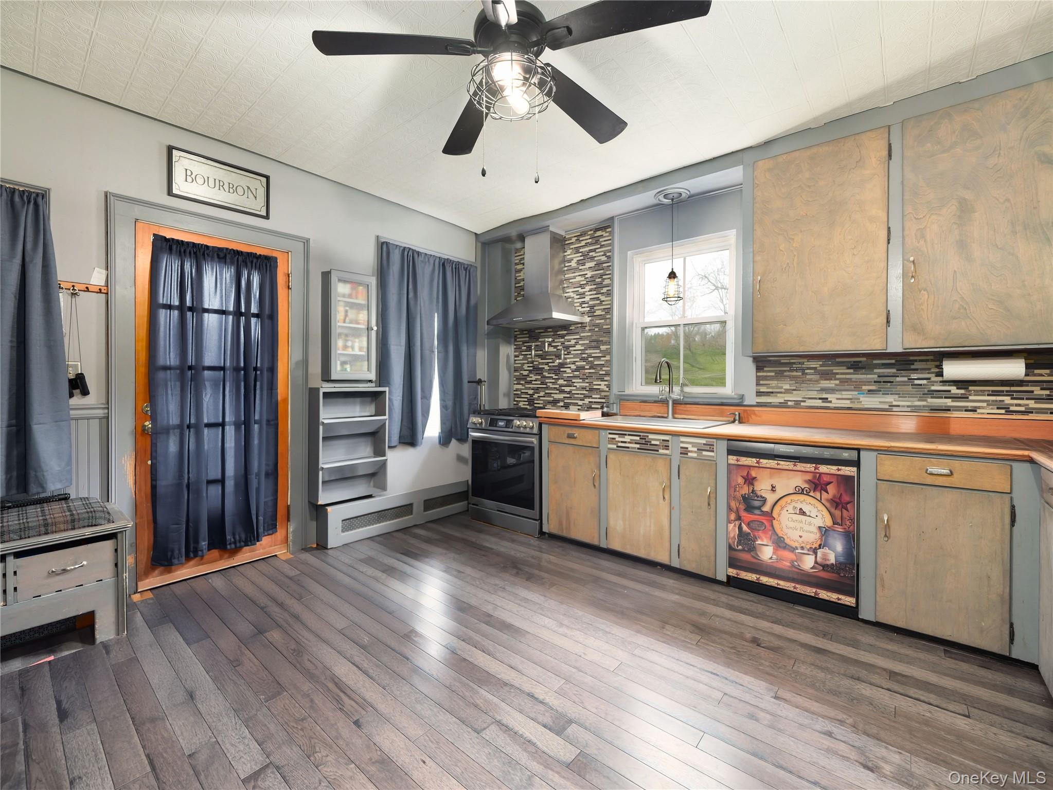 #6 photo, 8 Chapel Street, Jeffersonville , NY 12748