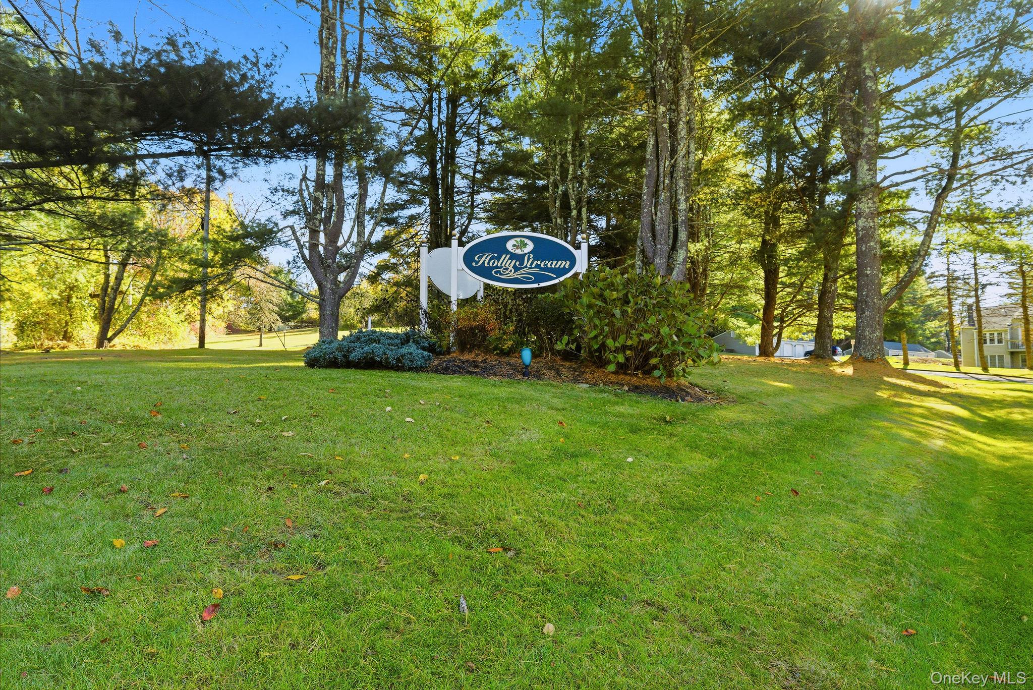 #2 photo, 602 Holly Stream Court, Brewster , NY 10509