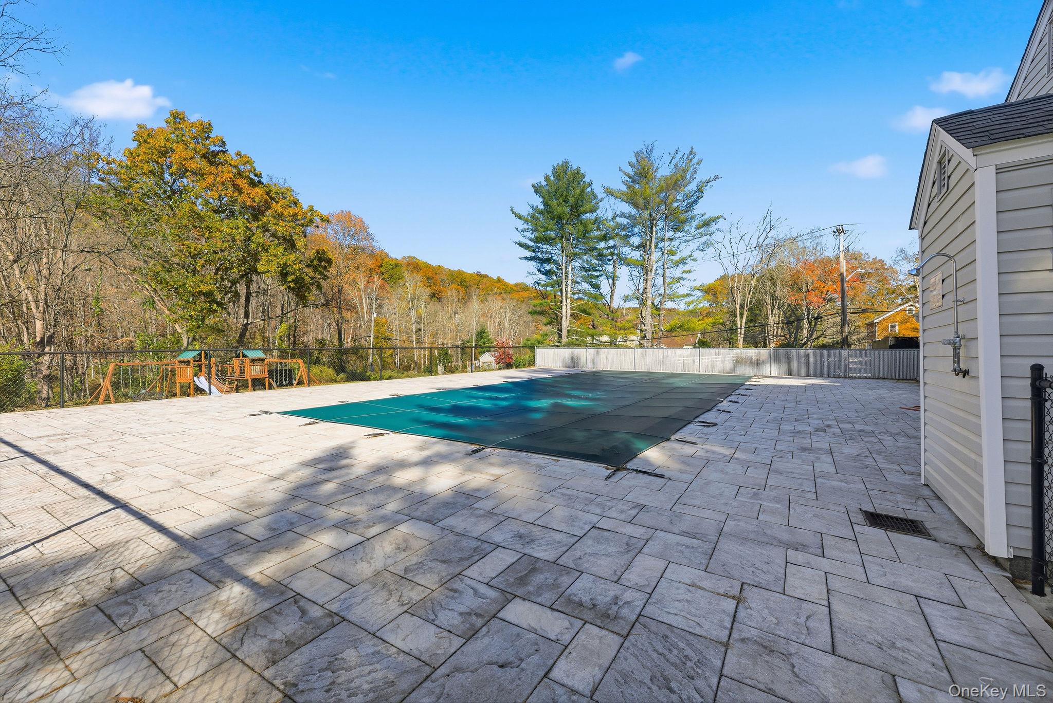 #4 photo, 602 Holly Stream Court, Brewster , NY 10509