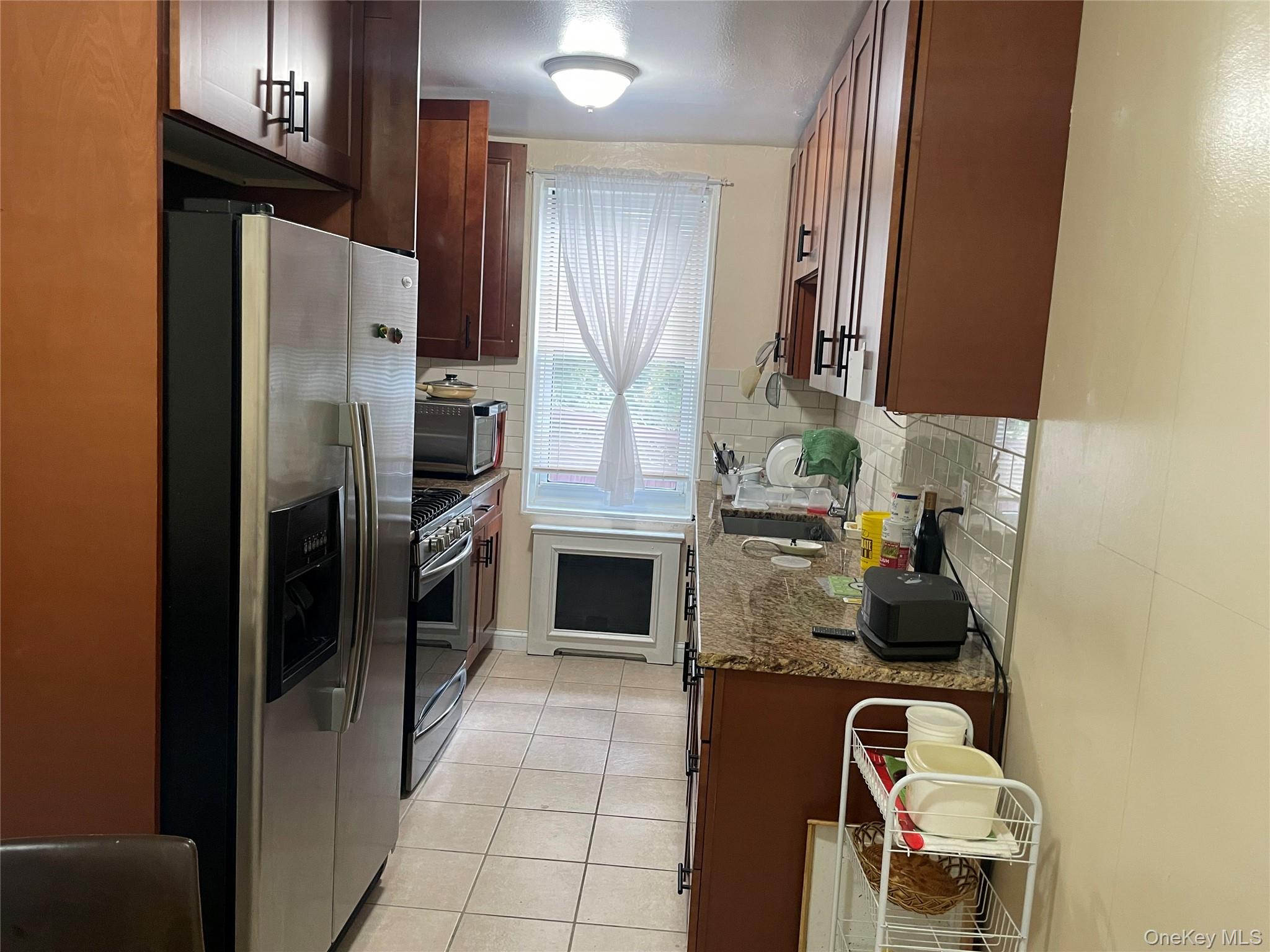 #15 photo, 1296 Midland Avenue, Yonkers , NY 10704