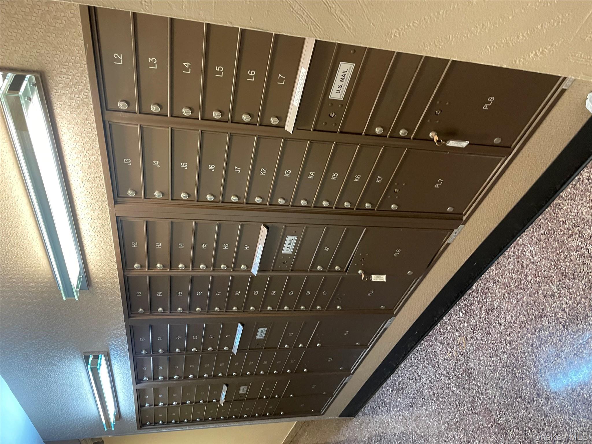 #3 photo, 1296 Midland Avenue, Yonkers , NY 10704